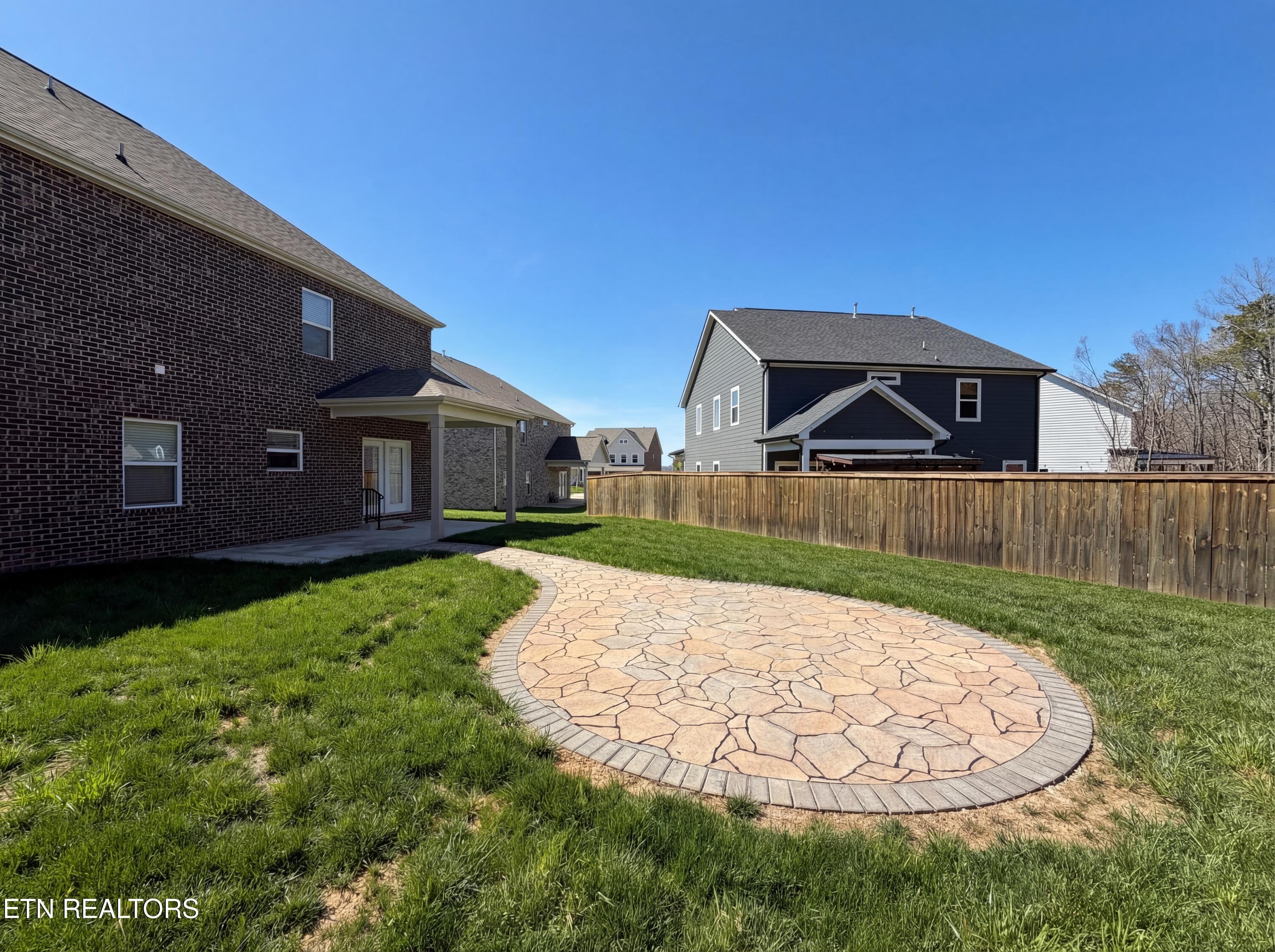 2714 Green Ash Lane Knoxville TN 37932