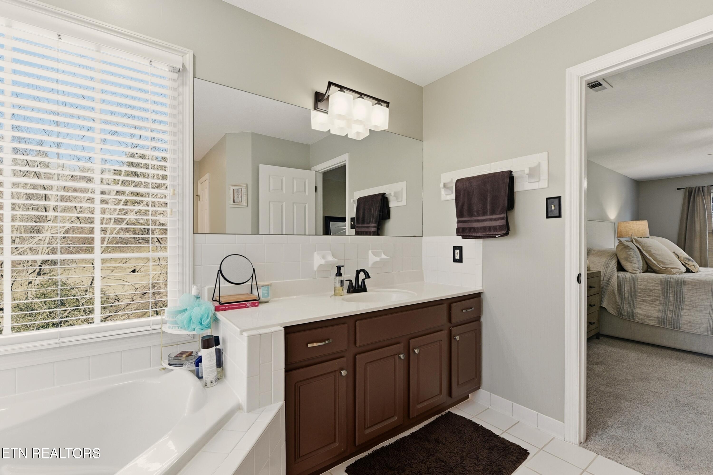 705 Valley Hill Lane Knoxville TN 37922