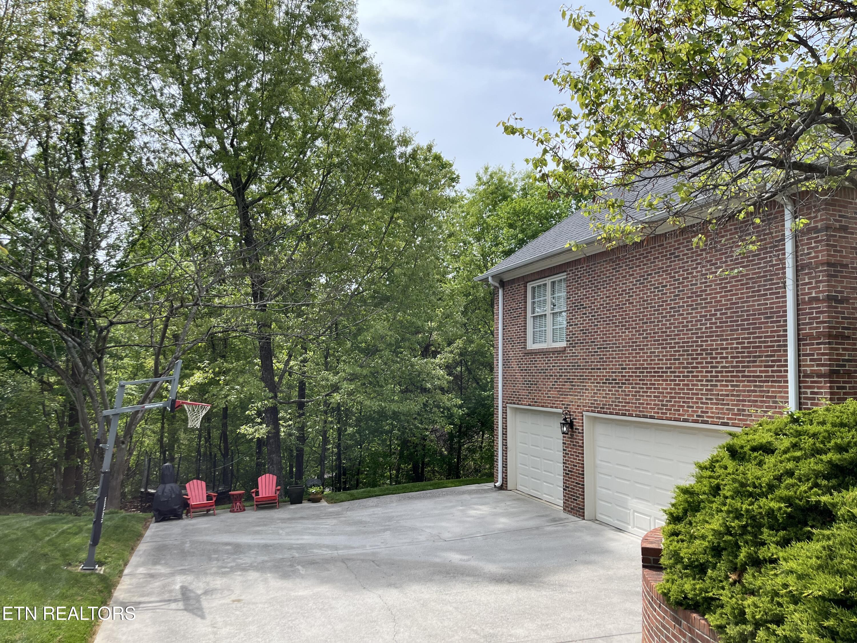 705 Valley Hill Lane Knoxville TN 37922