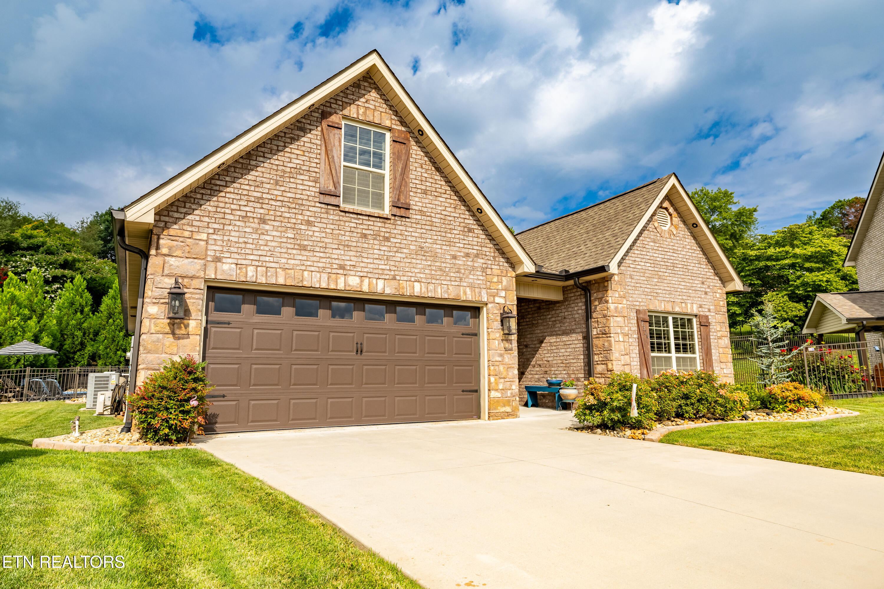 2326 Torrey Pines Drive Maryville TN 37801