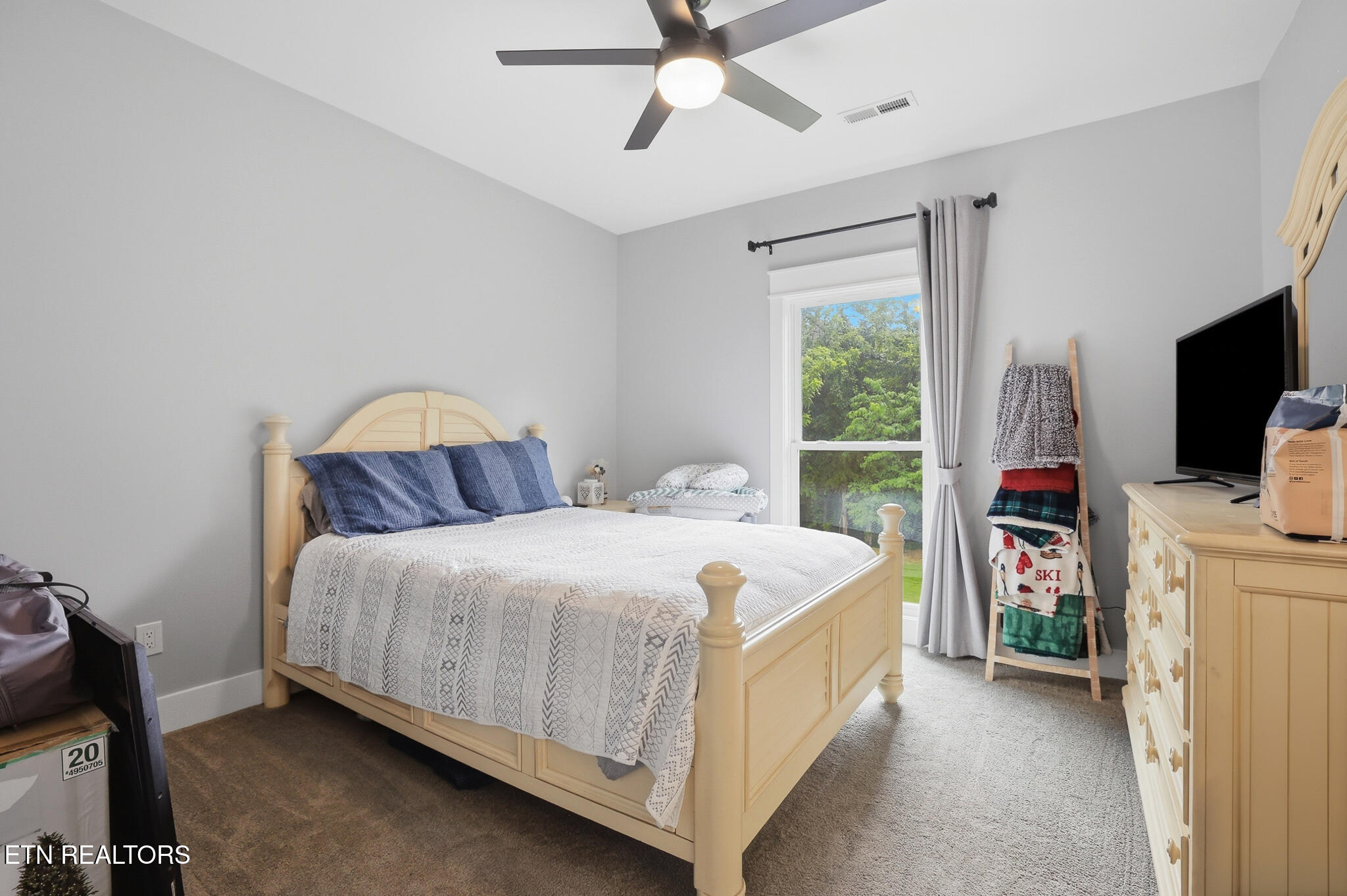 641 Zirkle Road Dandridge TN 37725