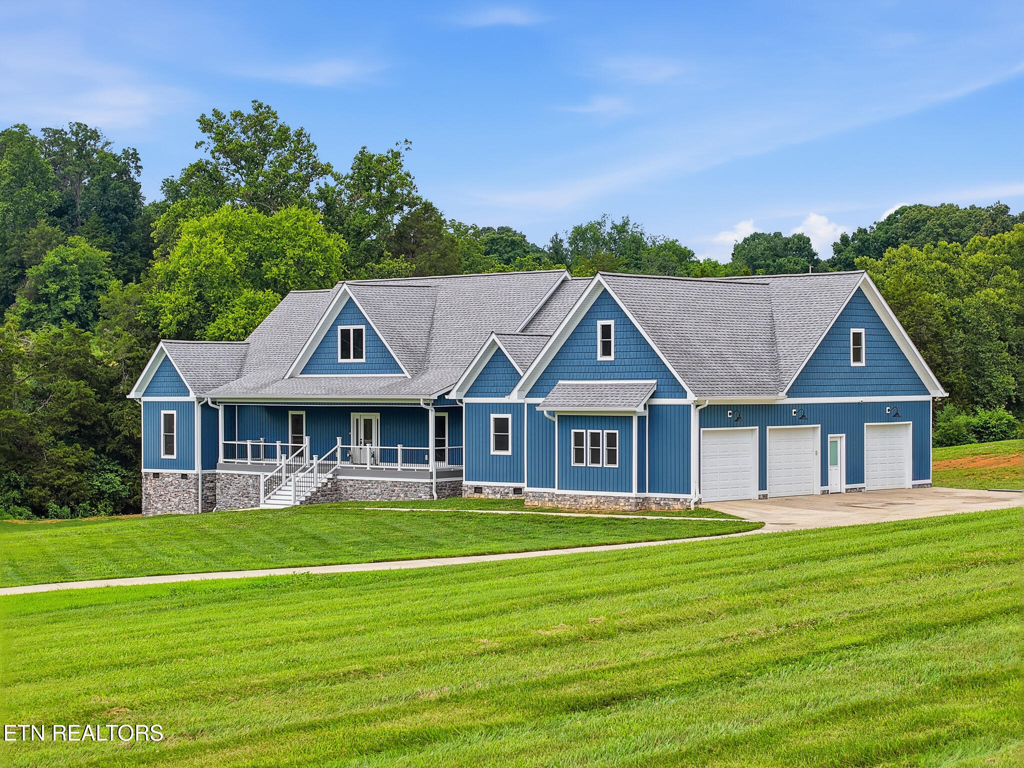 641 Zirkle Road Dandridge TN 37725