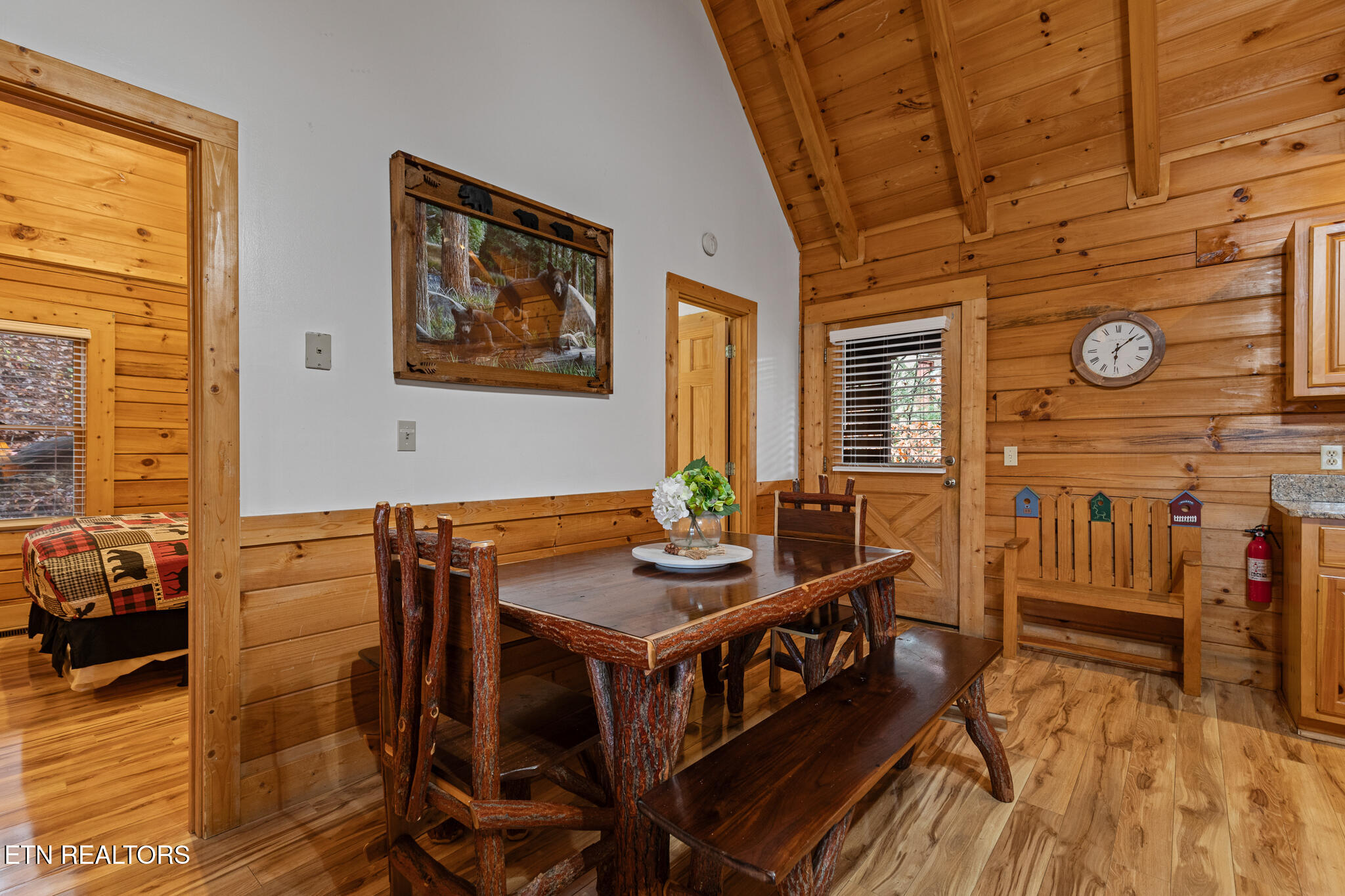 716 Golden Eagle Way Pigeon Forge TN 37863