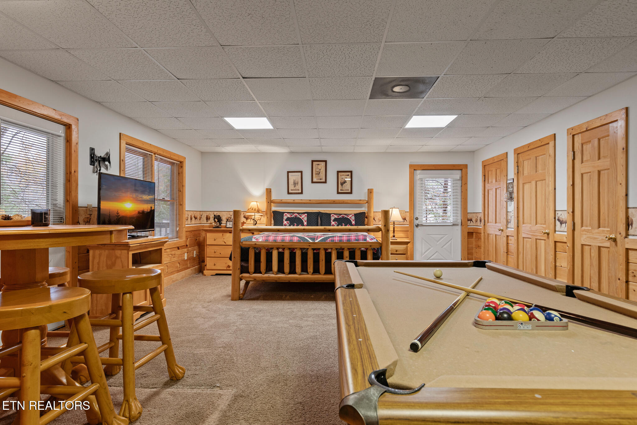 716 Golden Eagle Way Pigeon Forge TN 37863