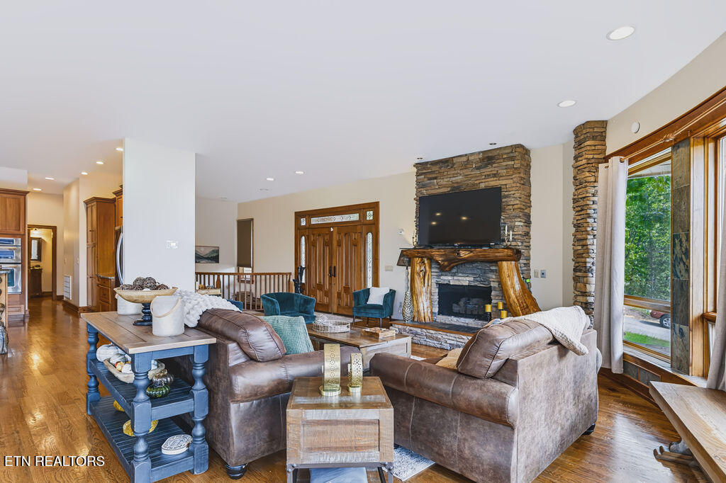 1441 Mountain Ash Way Sevierville TN 37876