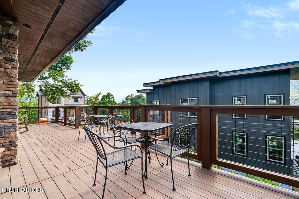 1441 Mountain Ash Way Sevierville TN 37876