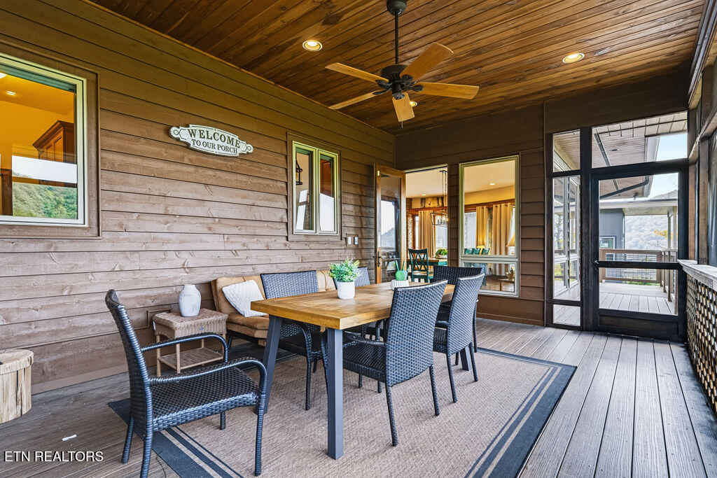 1441 Mountain Ash Way Sevierville TN 37876
