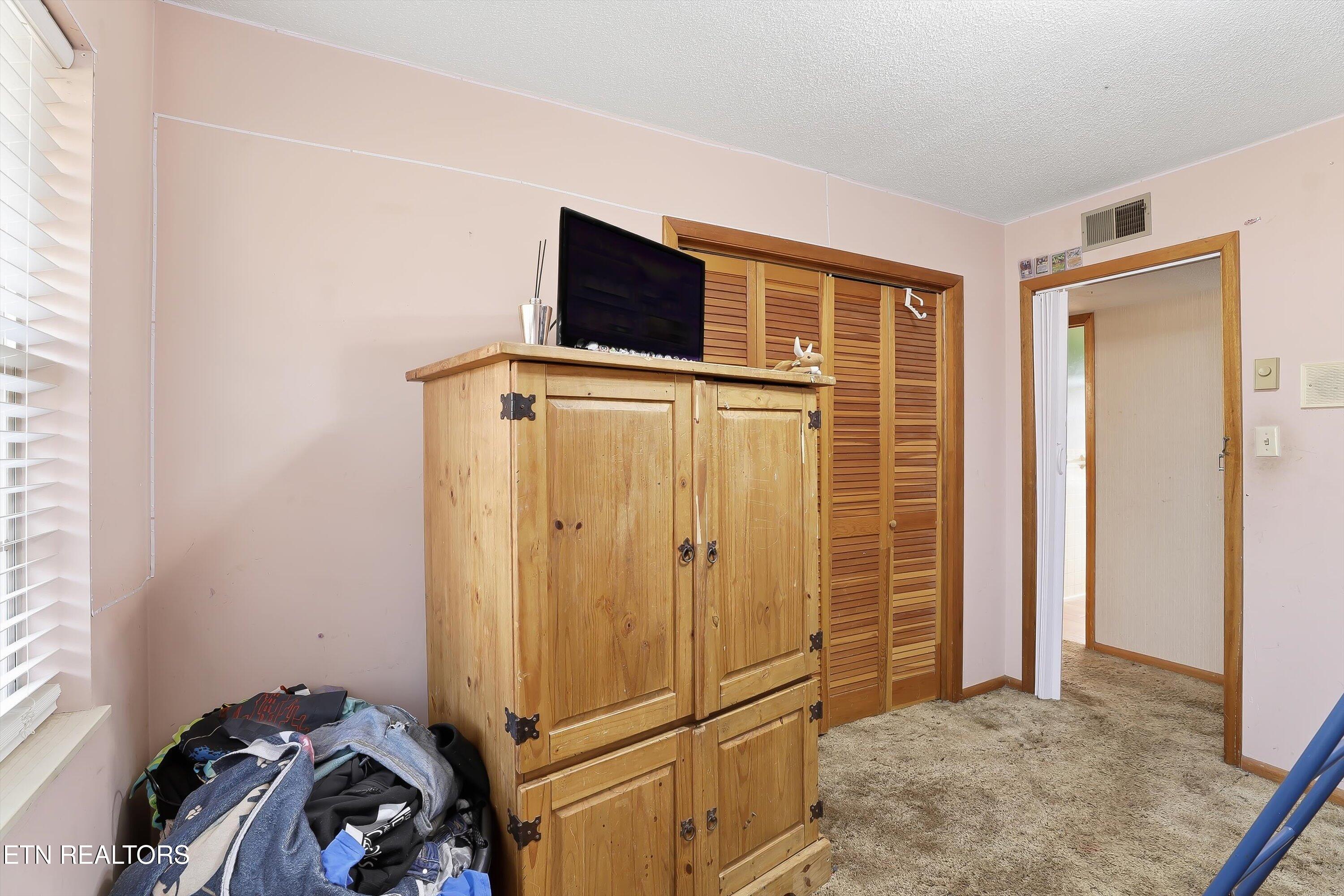 6304 Trailhead Circle Knoxville TN 37920
