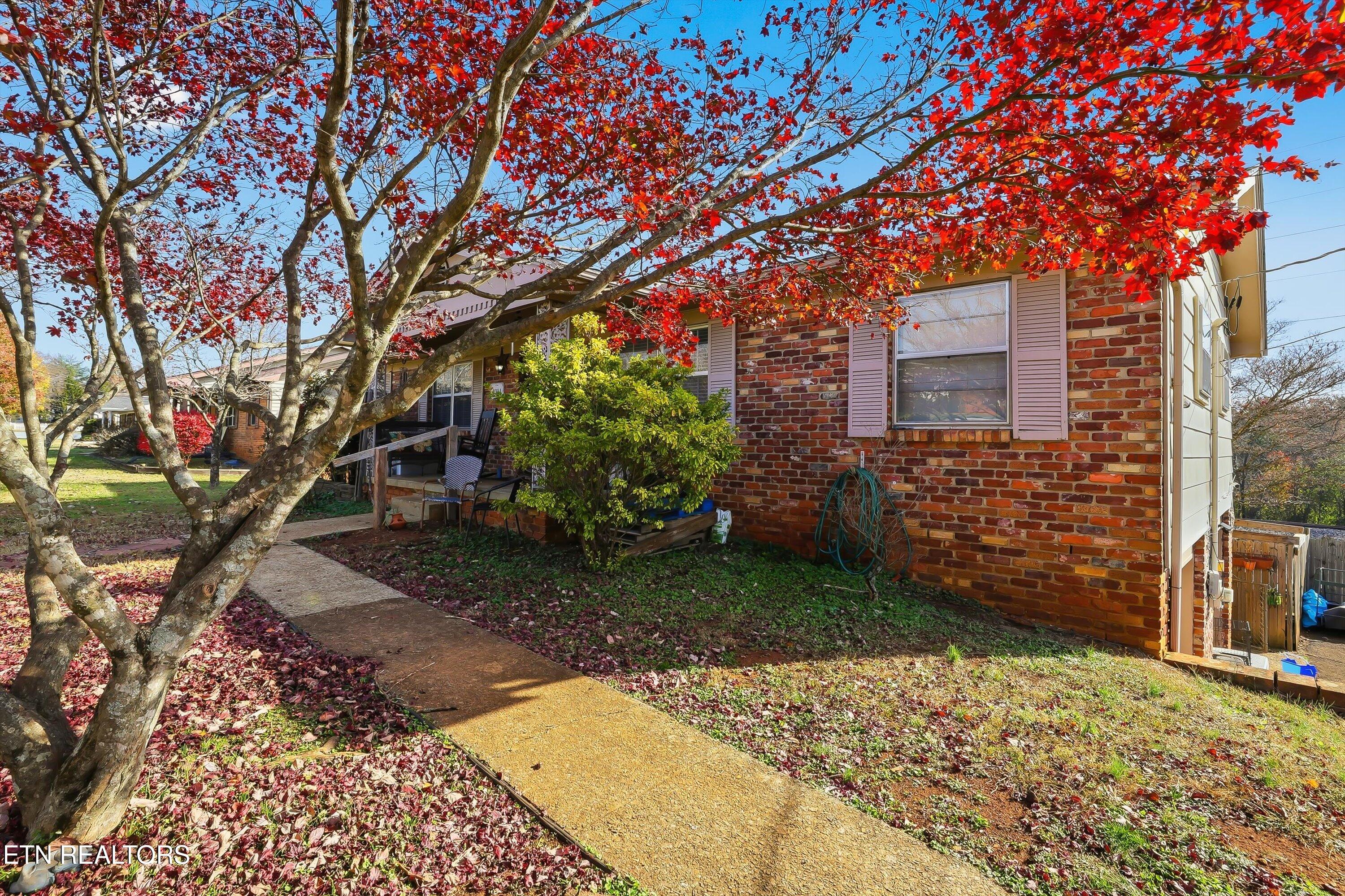6304 Trailhead Circle Knoxville TN 37920