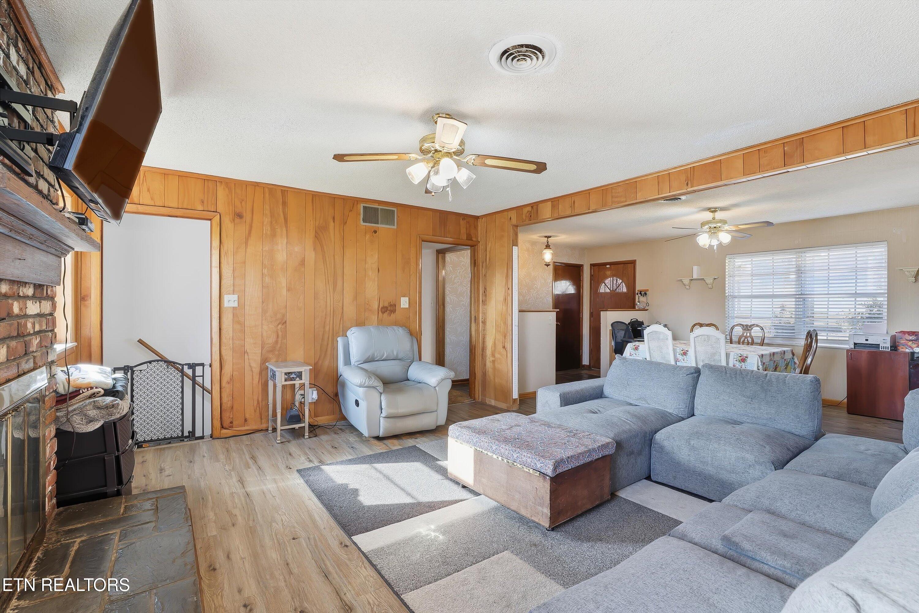 6304 Trailhead Circle Knoxville TN 37920