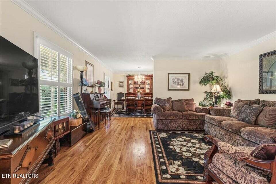 1101 Brentwood Drive Etowah TN 37331