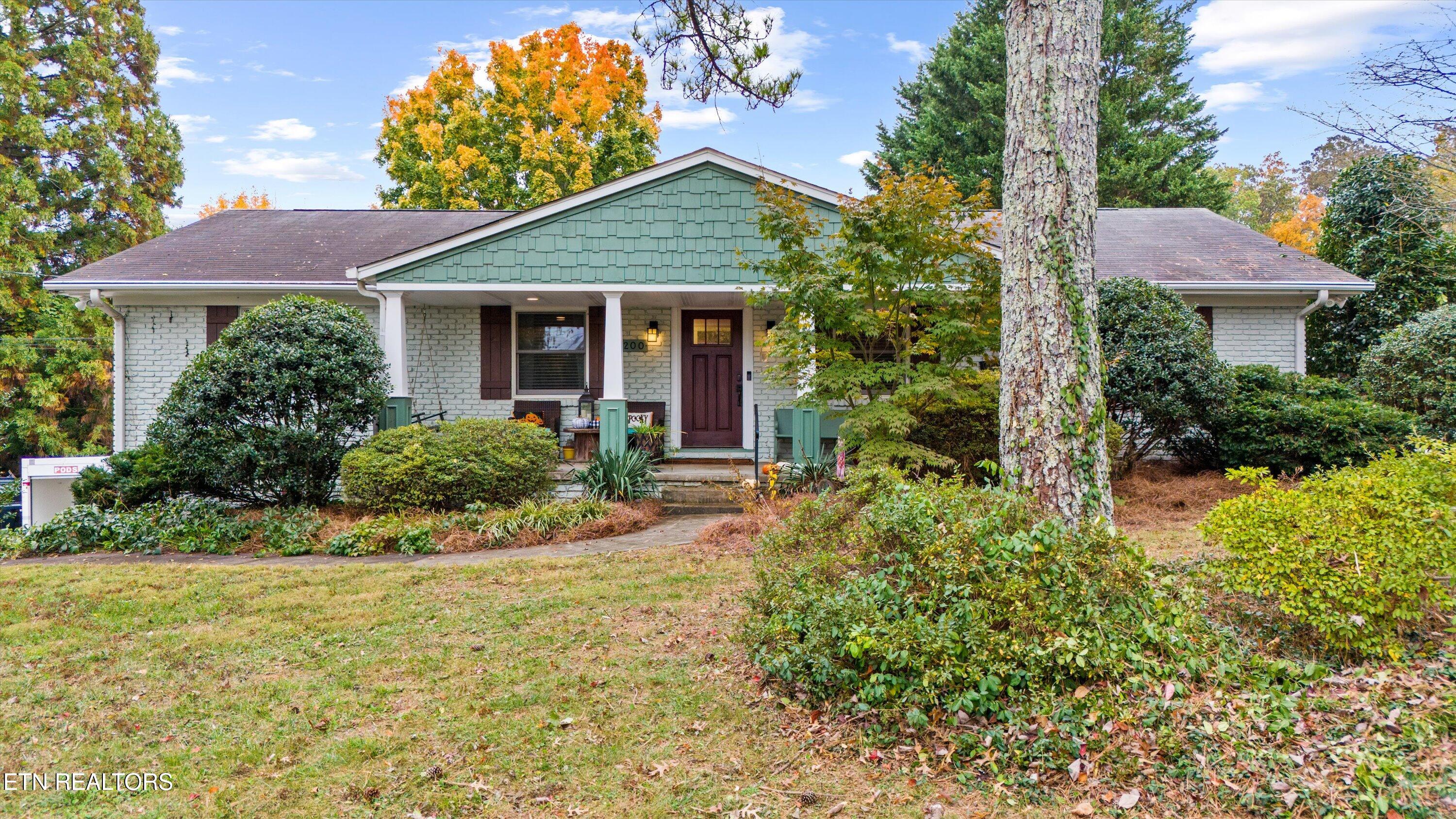 200 Essex Drive Knoxville TN 37922