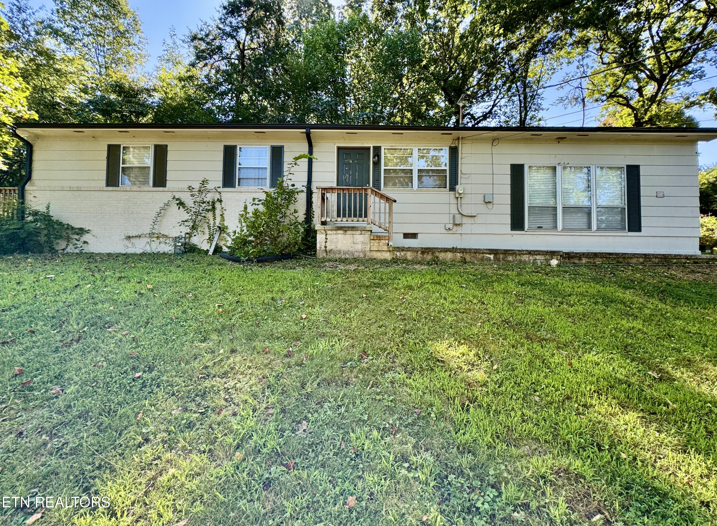 128 Bettis Lane Kingston TN 37763