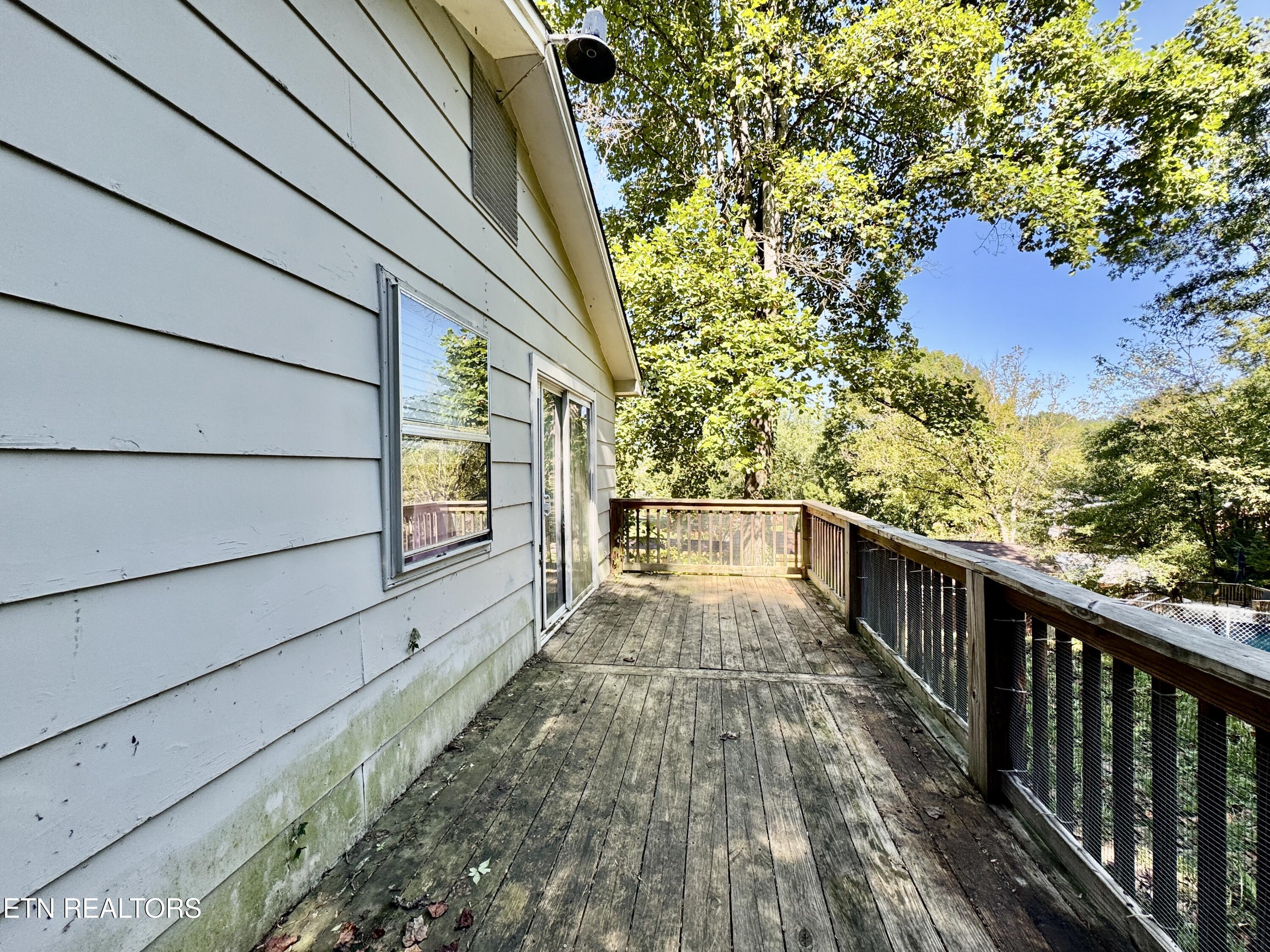 128 Bettis Lane Kingston TN 37763