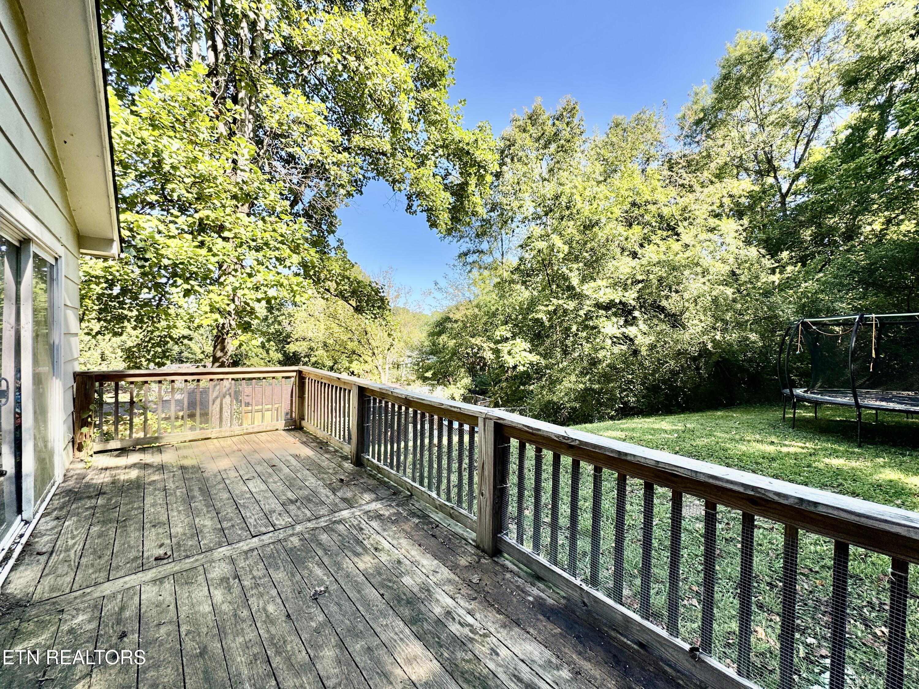 128 Bettis Lane Kingston TN 37763