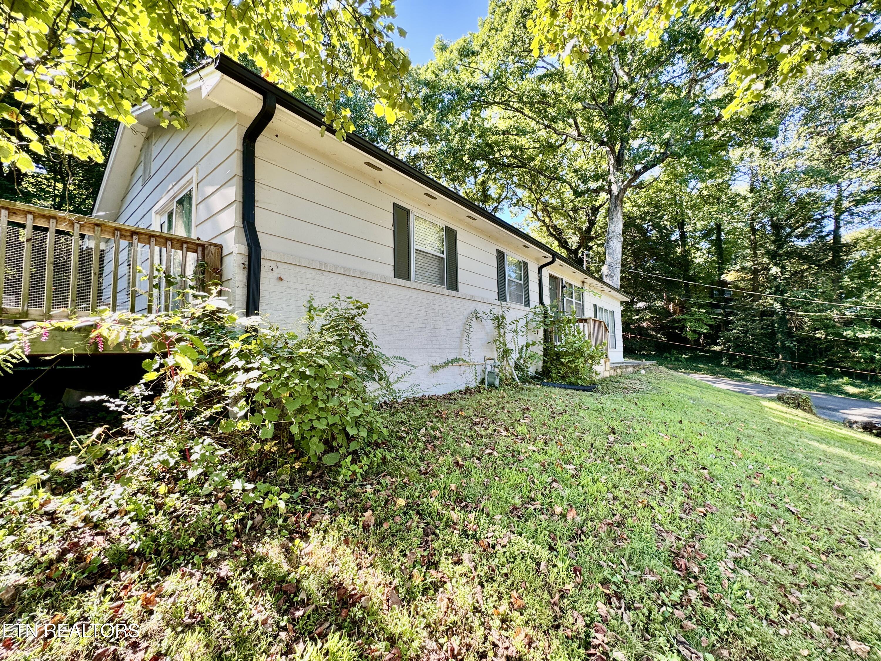 128 Bettis Lane Kingston TN 37763