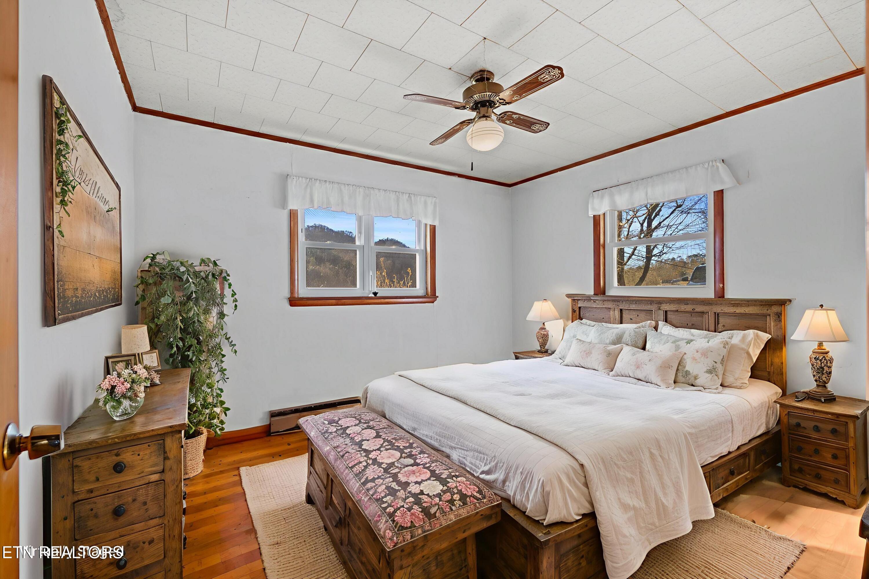 1435 Tn-33 Tazewell TN 37879