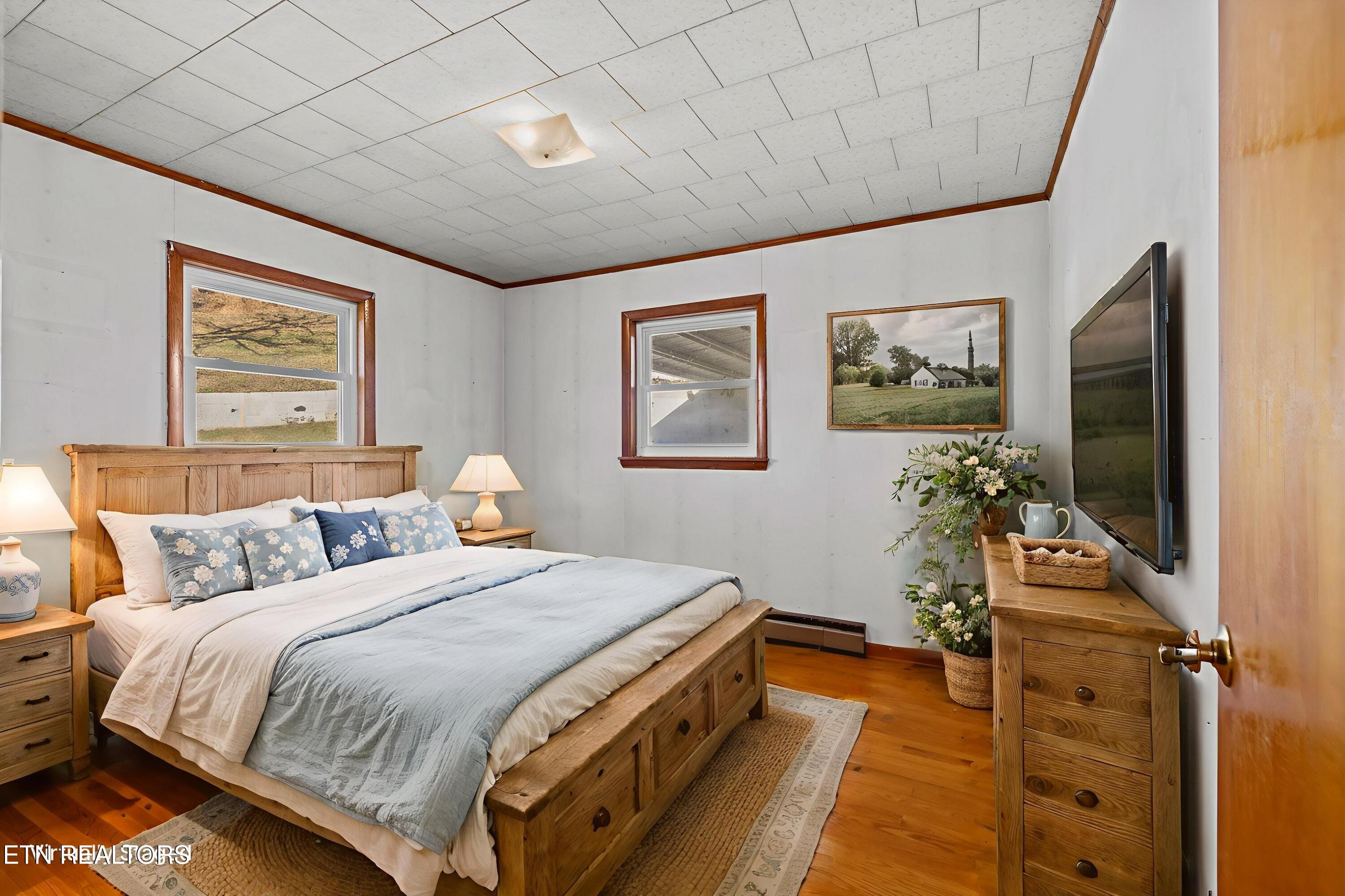 1435 Tn-33 Tazewell TN 37879