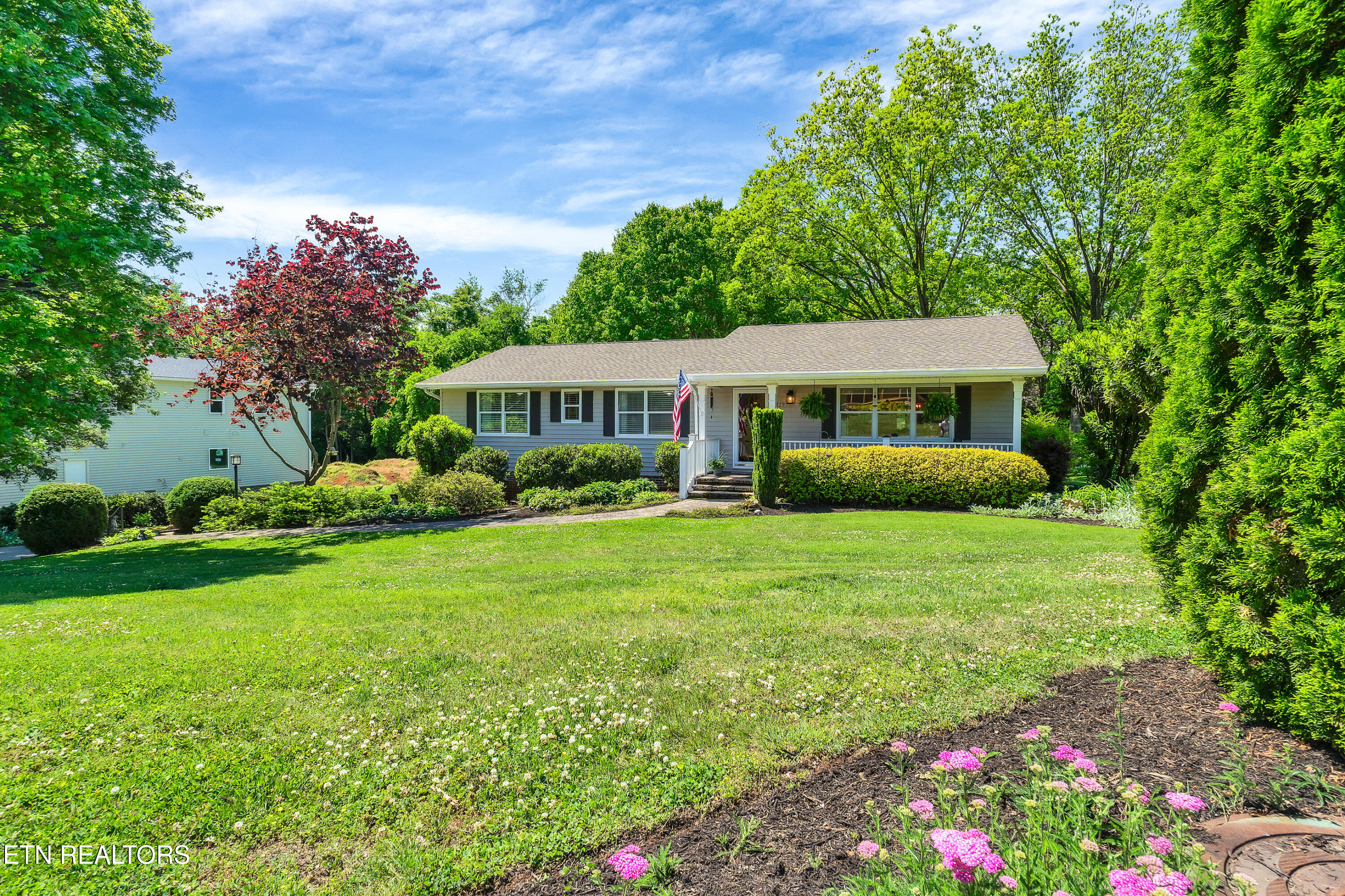 1829 Maggie Street Maryville TN 37803