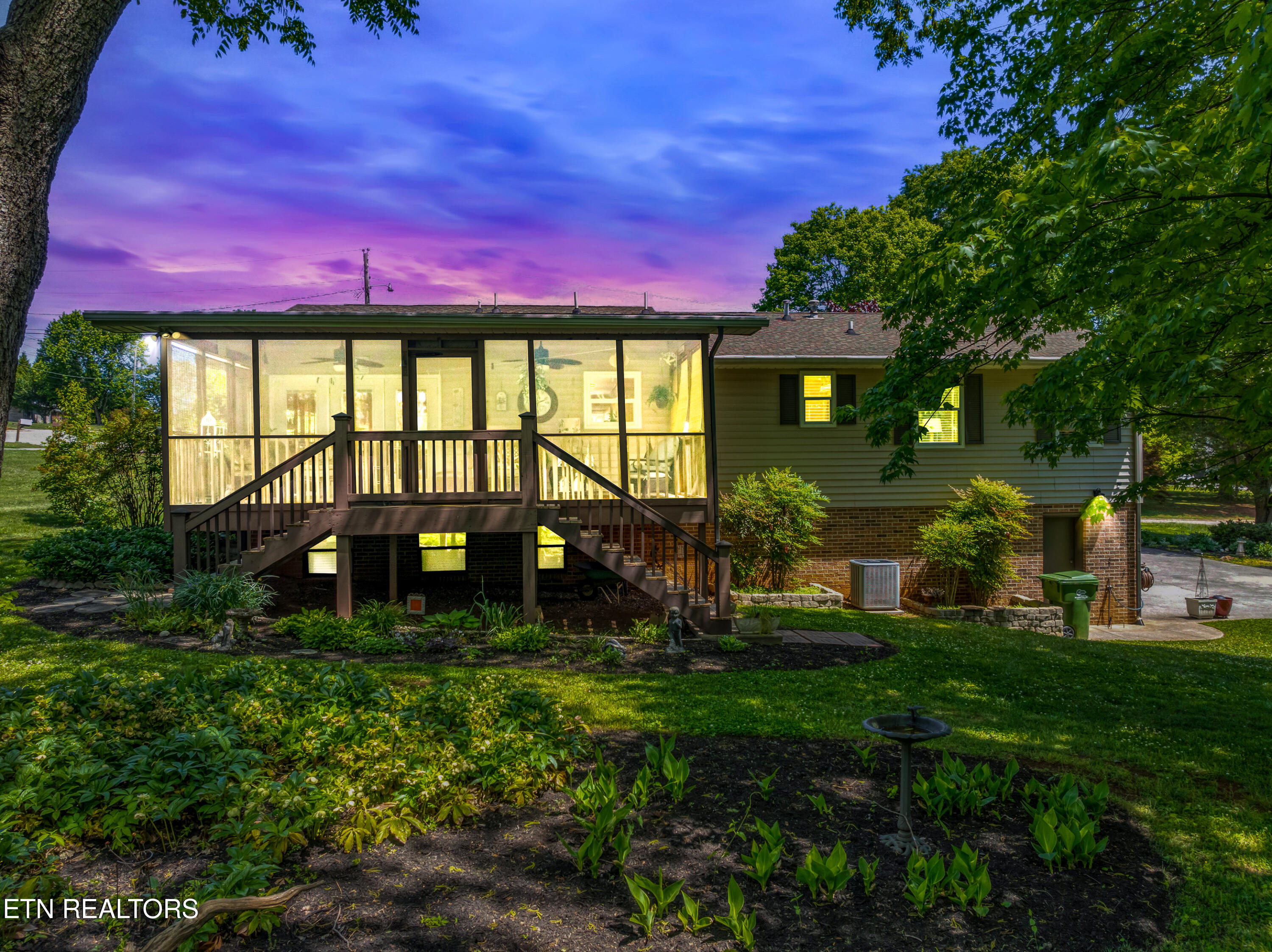 1829 Maggie Street Maryville TN 37803