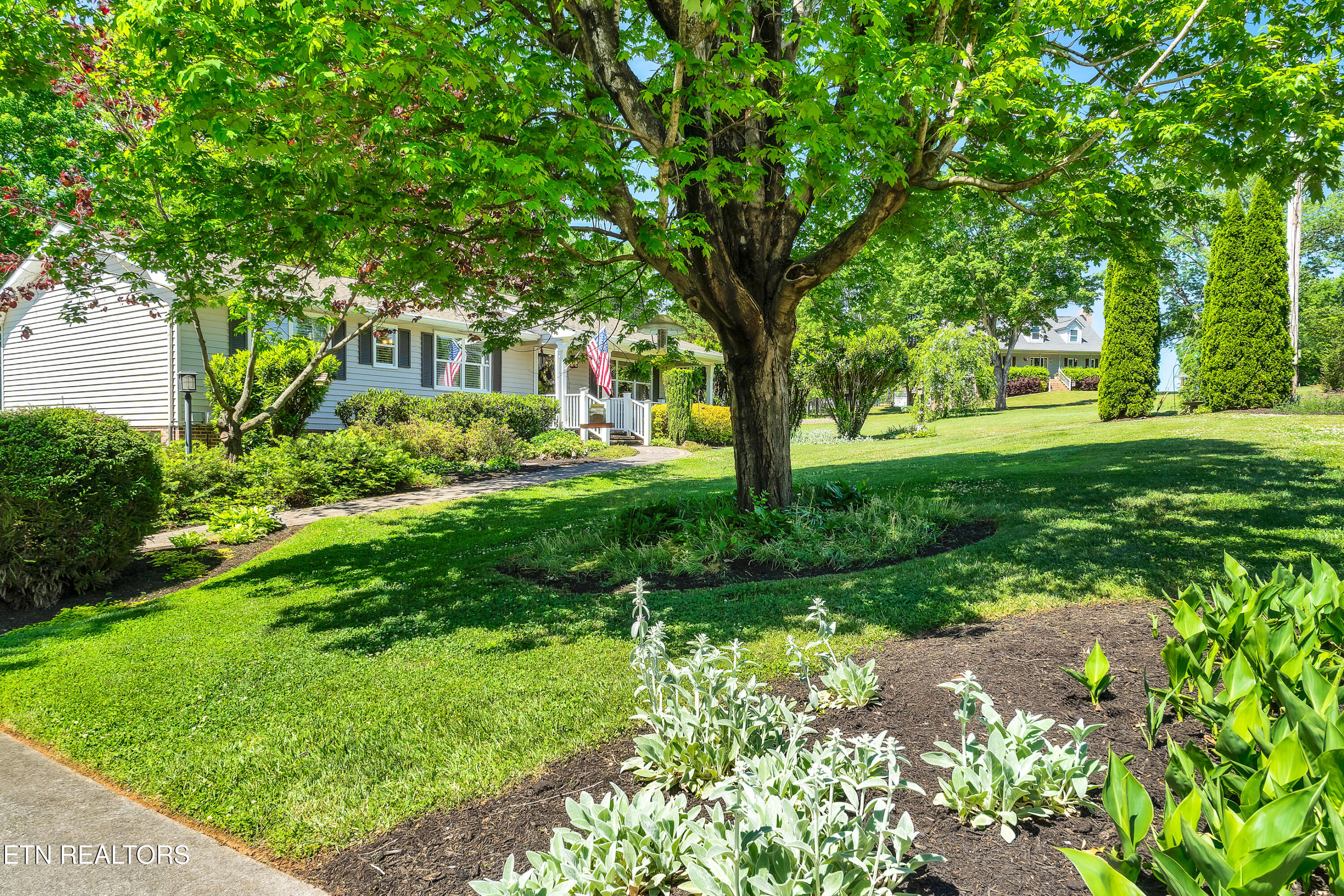 1829 Maggie Street Maryville TN 37803