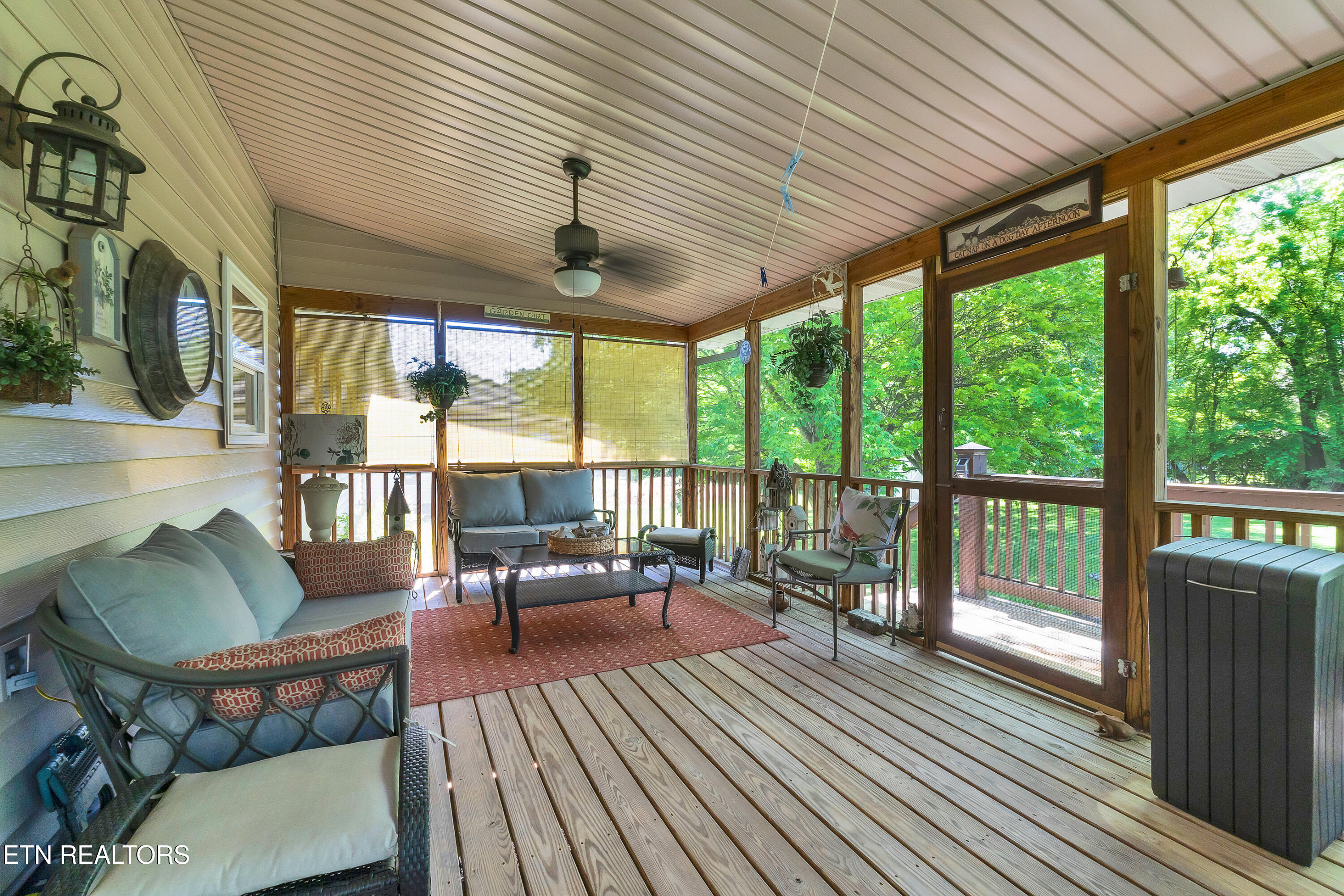 1829 Maggie Street Maryville TN 37803