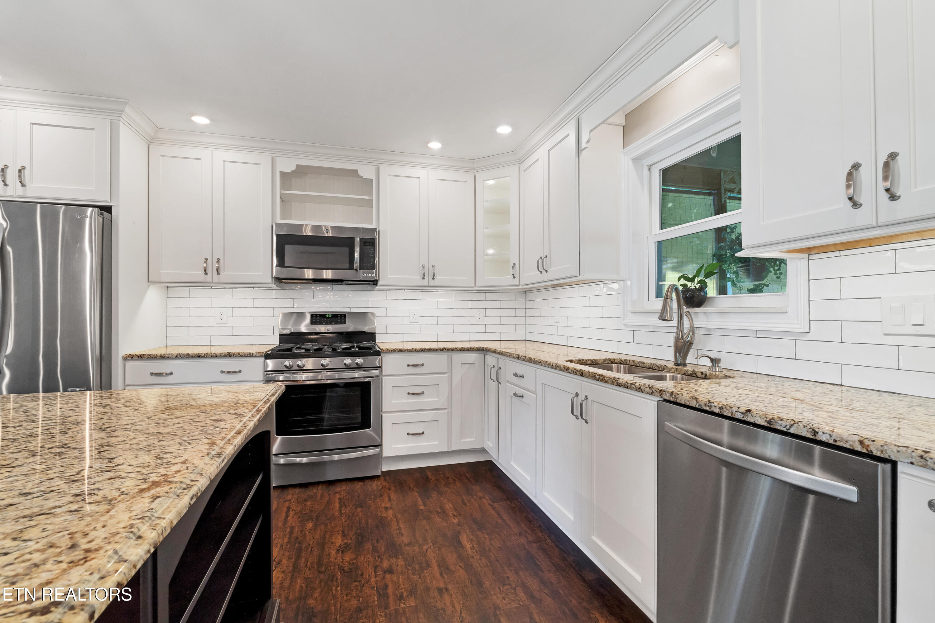 1829 Maggie Street Maryville TN 37803