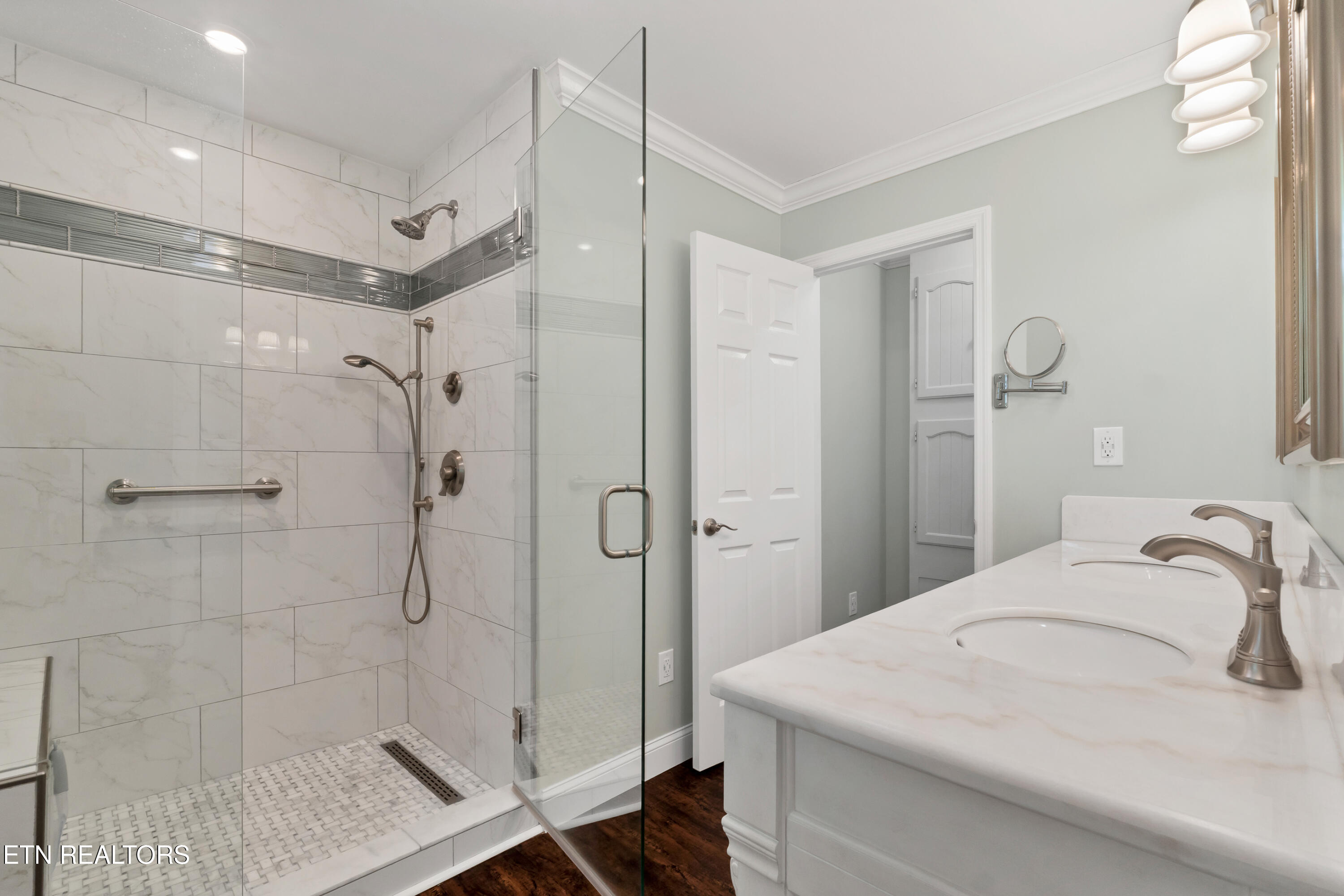 1829 Maggie Street Maryville TN 37803