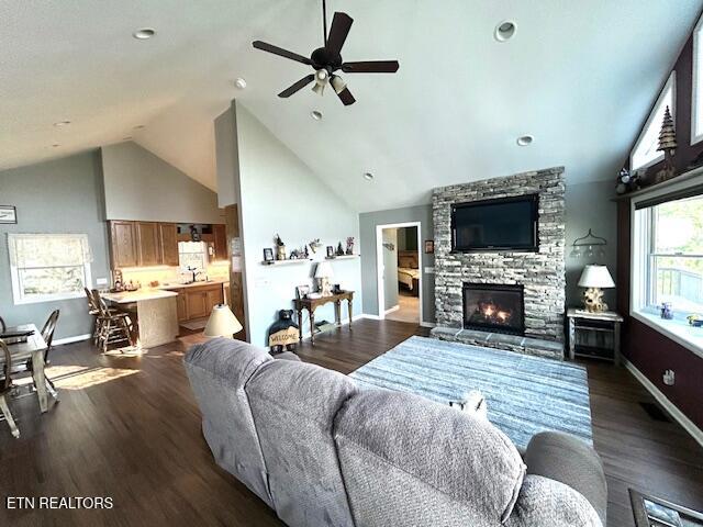 5987 Hopi Way Del Rio TN 37727