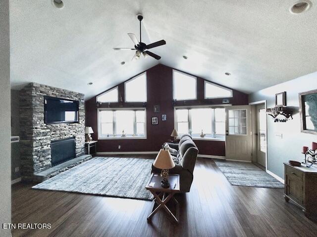 5987 Hopi Way Del Rio TN 37727