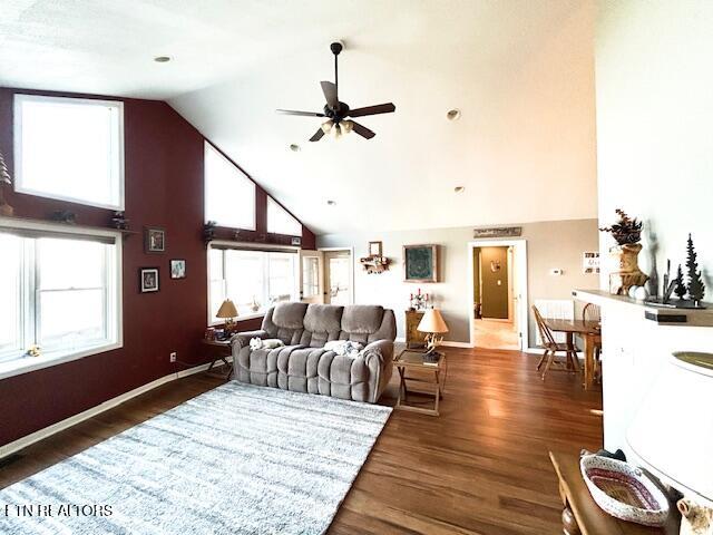 5987 Hopi Way Del Rio TN 37727