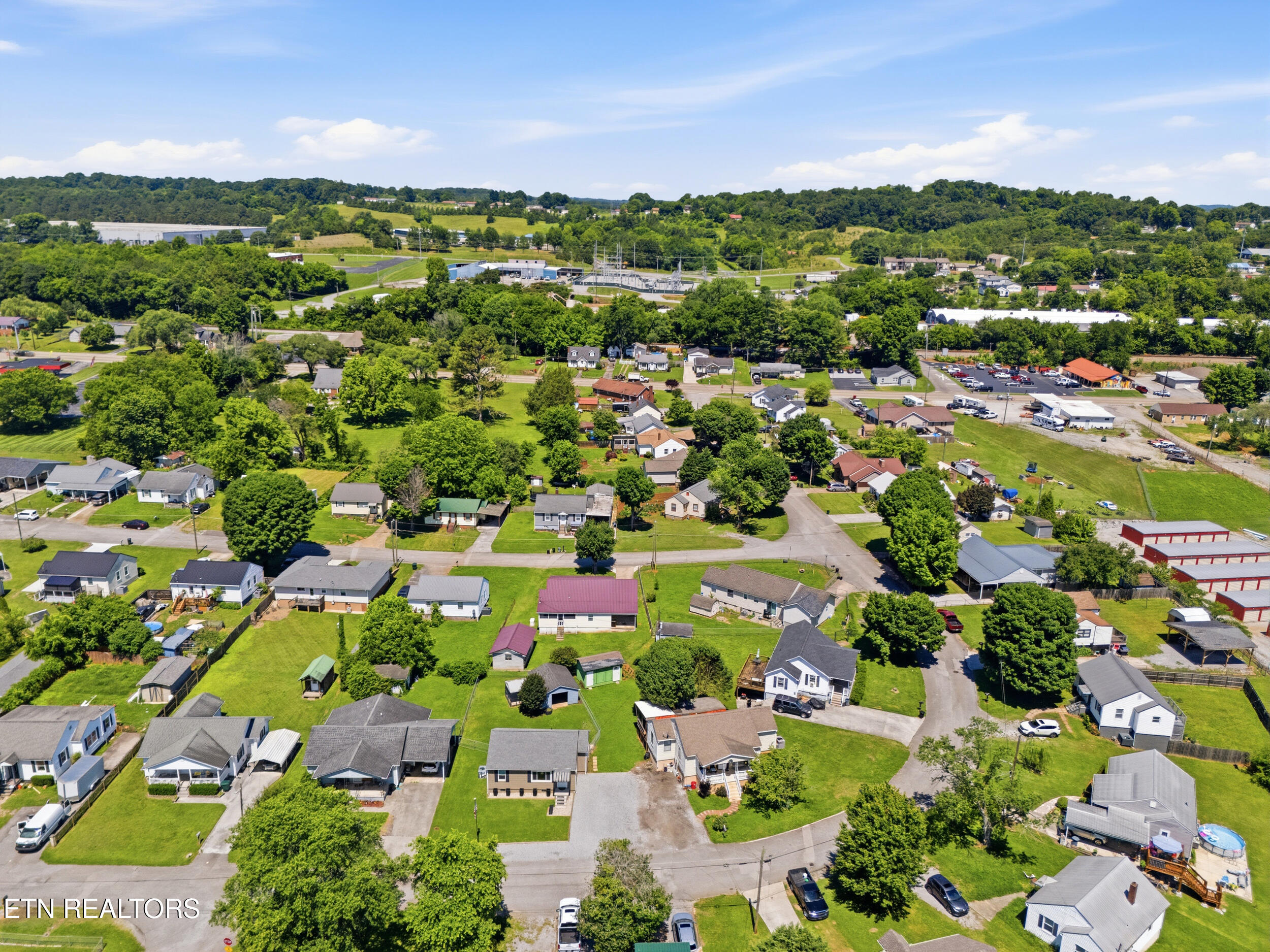 1128 Huffland Drive Loudon TN 37774