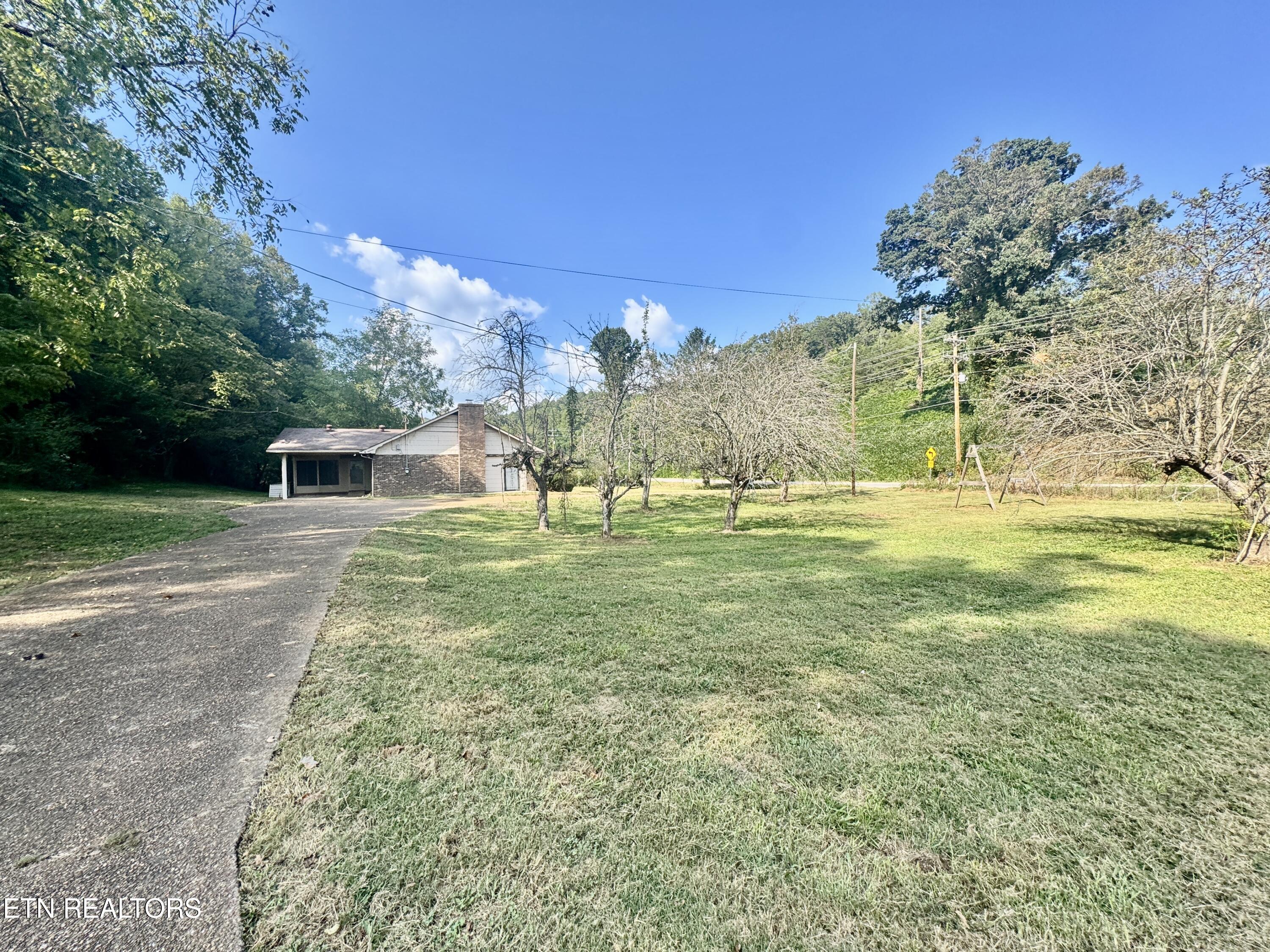 1588 Highway 116 Caryville TN 37714