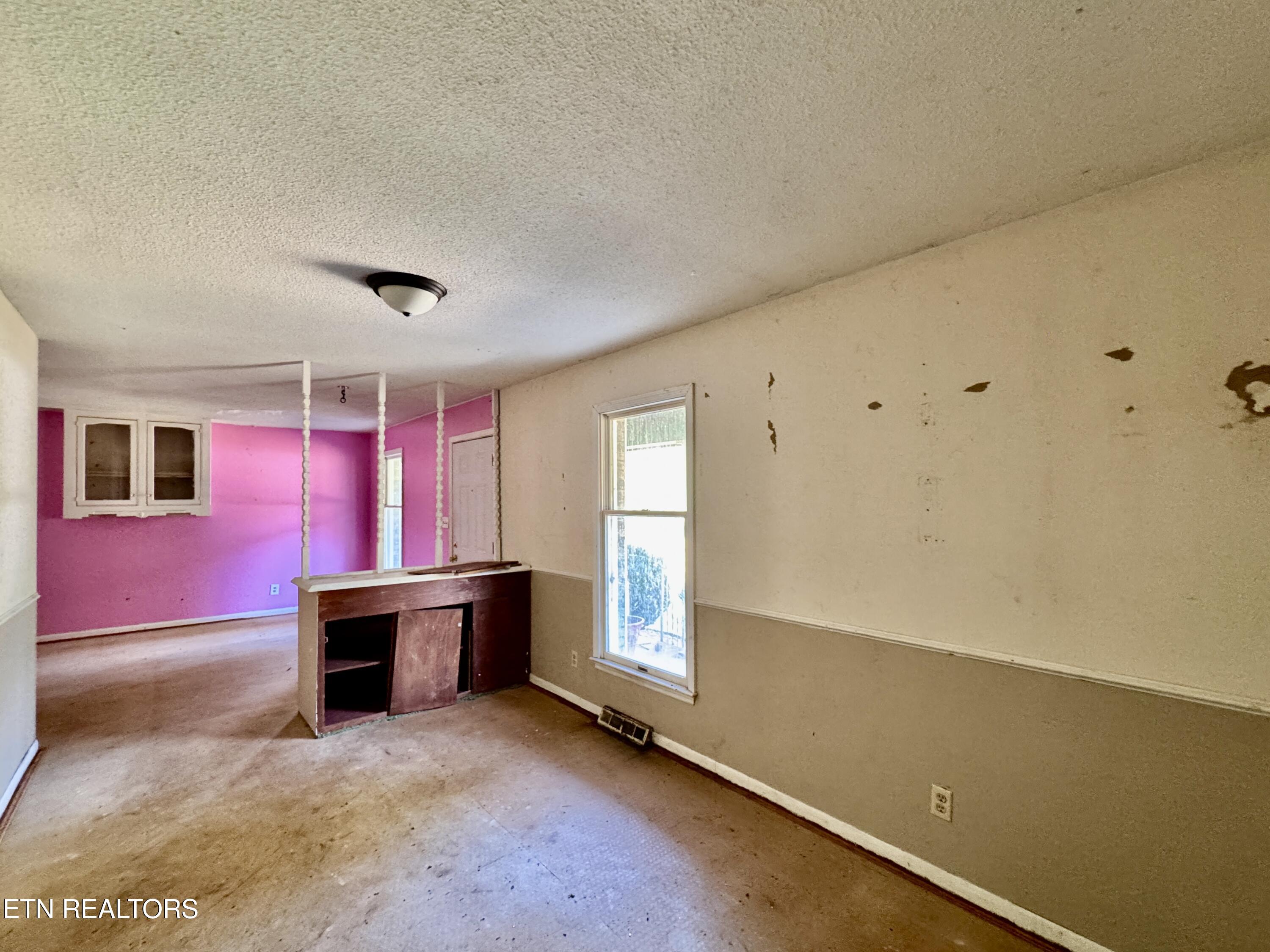 1588 Highway 116 Caryville TN 37714