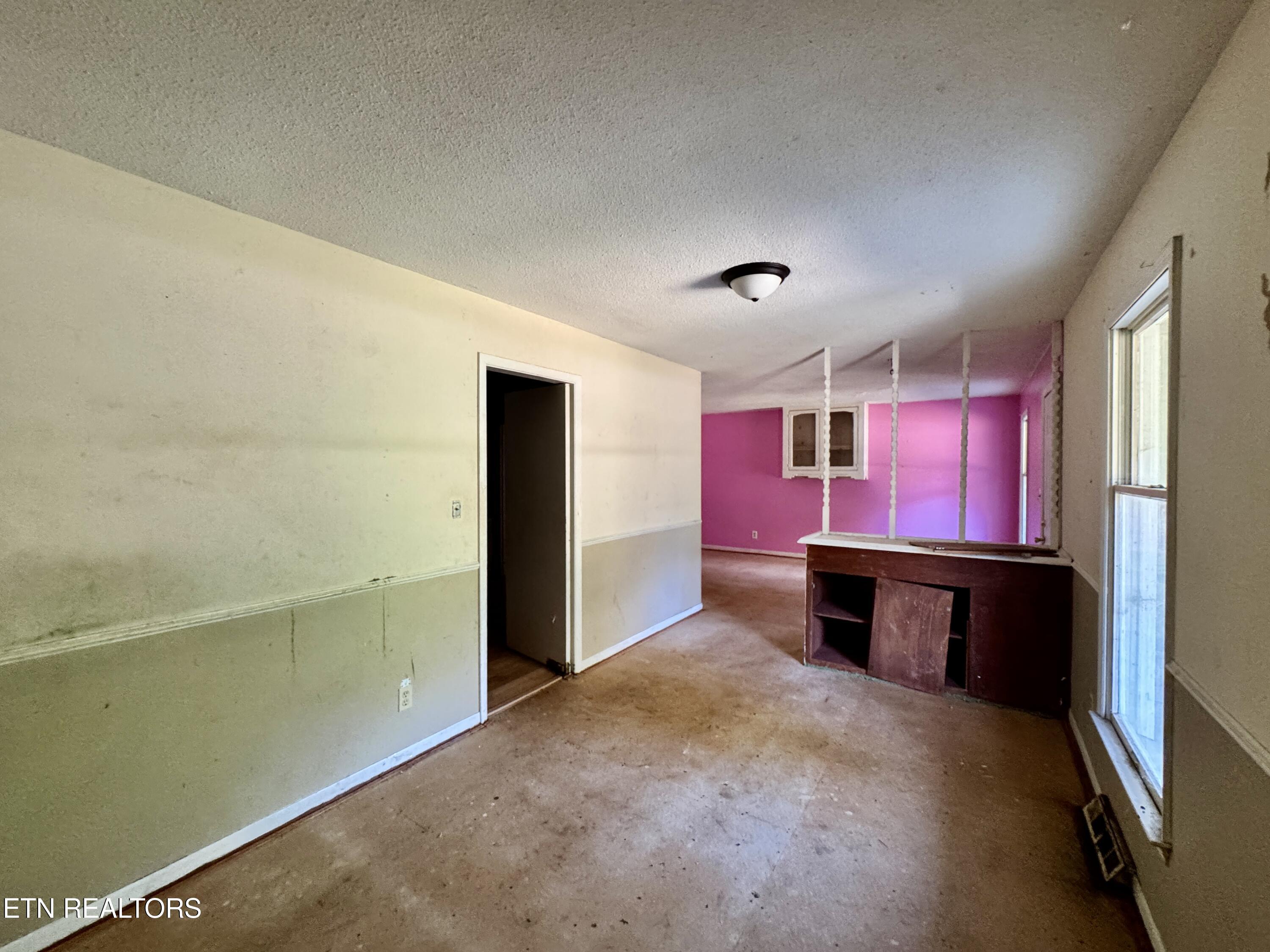 1588 Highway 116 Caryville TN 37714