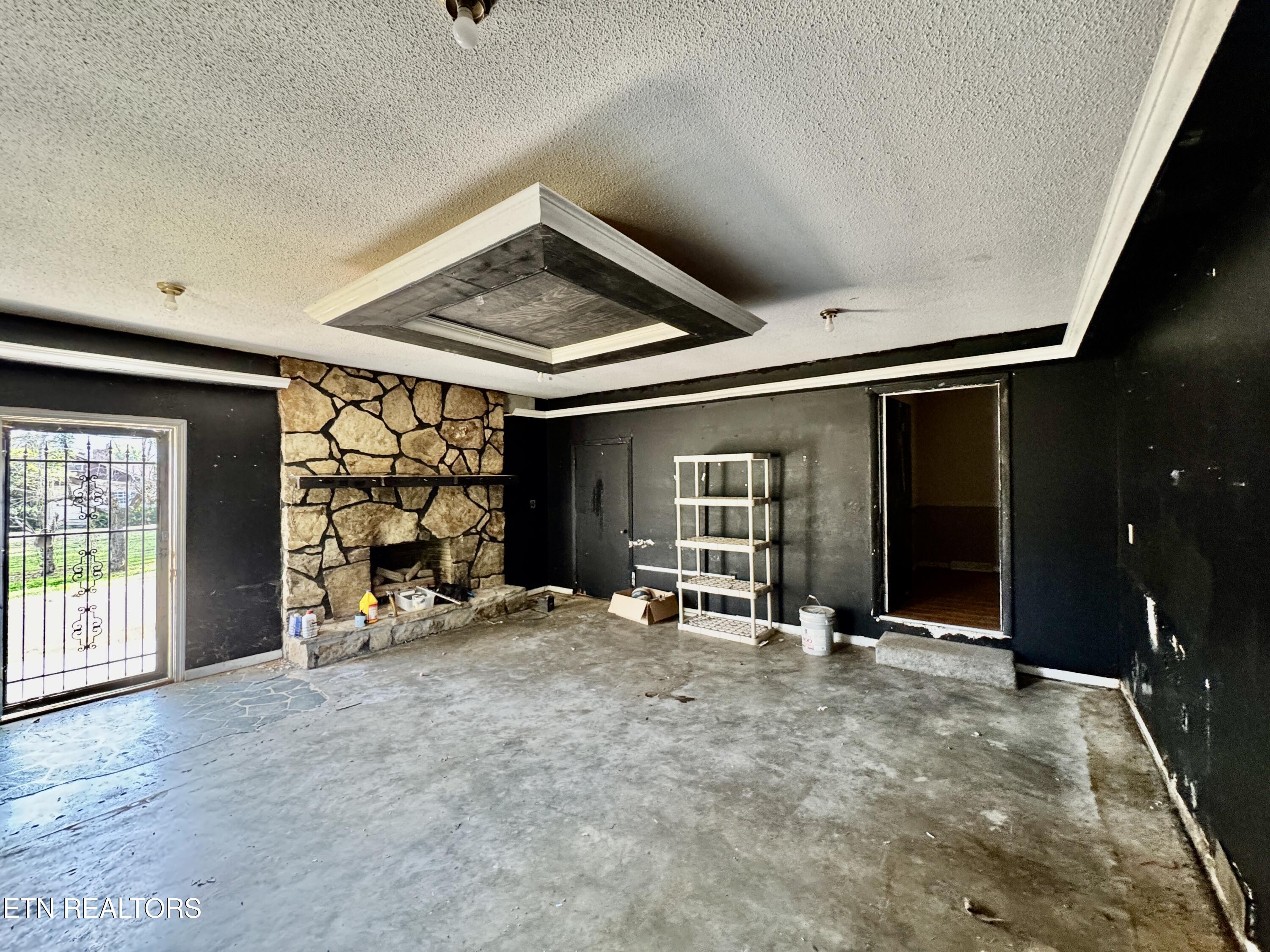 1588 Highway 116 Caryville TN 37714