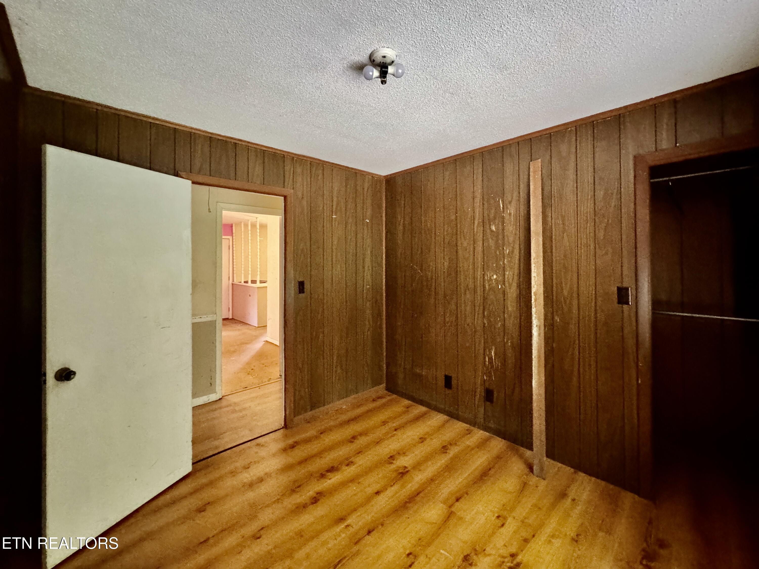 1588 Highway 116 Caryville TN 37714