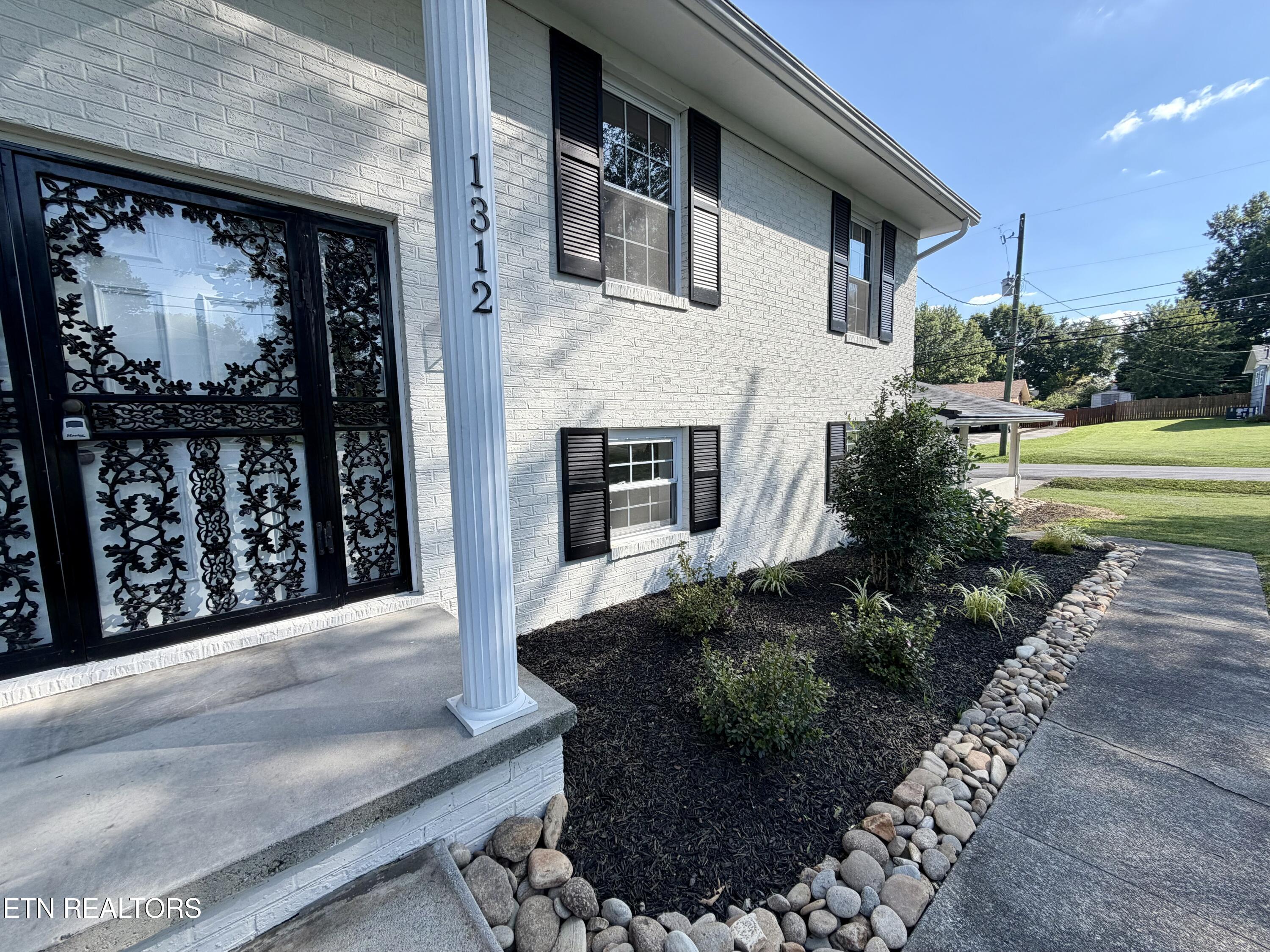 1312 Lula Bell Drive Powell TN 37849