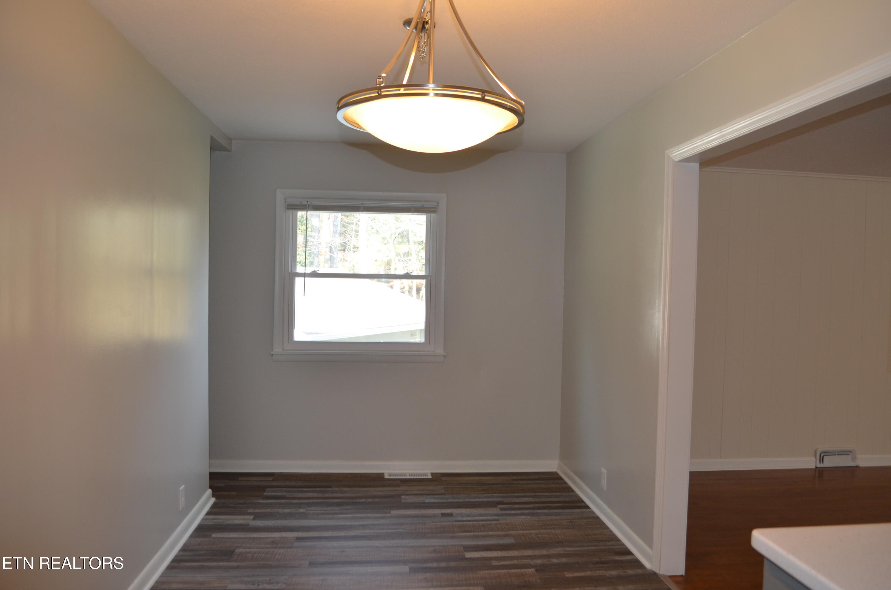 106 Cedar Lane Oak Ridge TN 37830