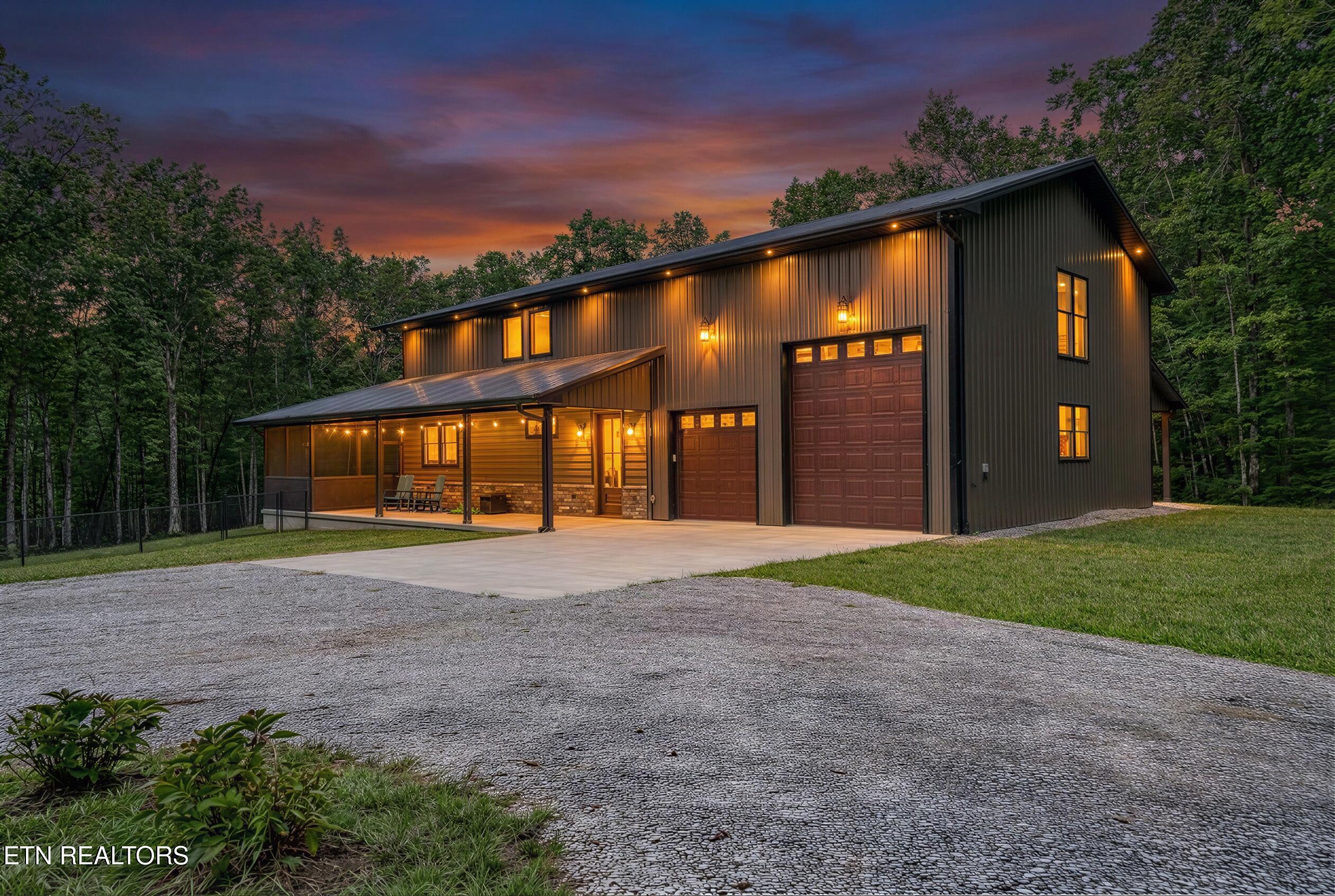 1532 E Overlook Road Monterey TN 38574