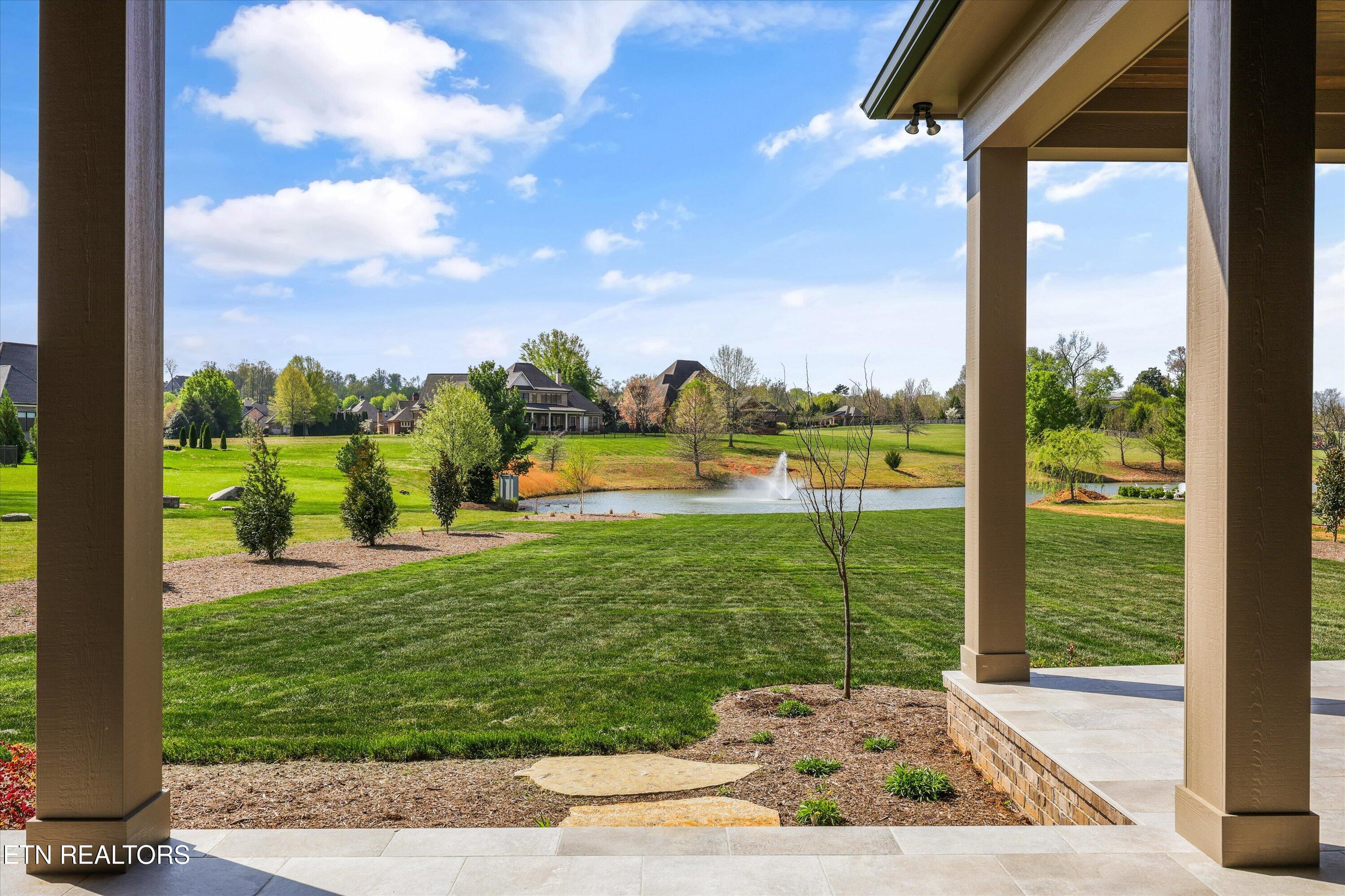 3741 Edgewater Way Louisville TN 37777