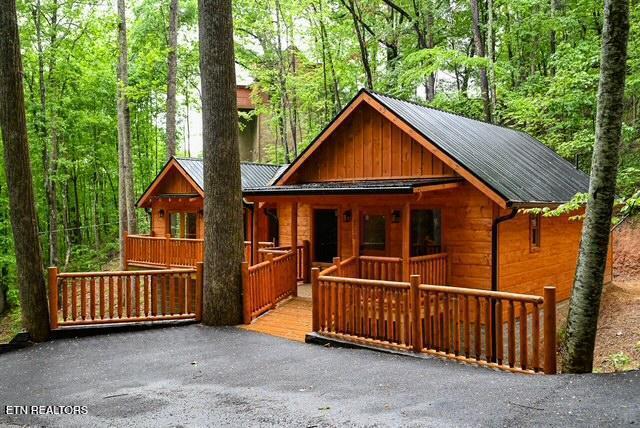 1710 Orchard Dr Drive Sevierville TN 37876