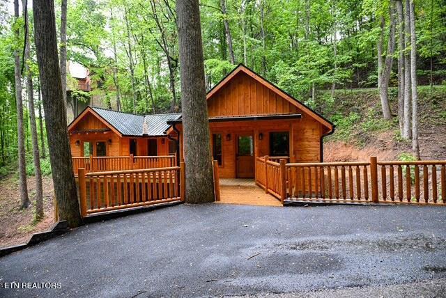 1710 Orchard Dr Drive Sevierville TN 37876