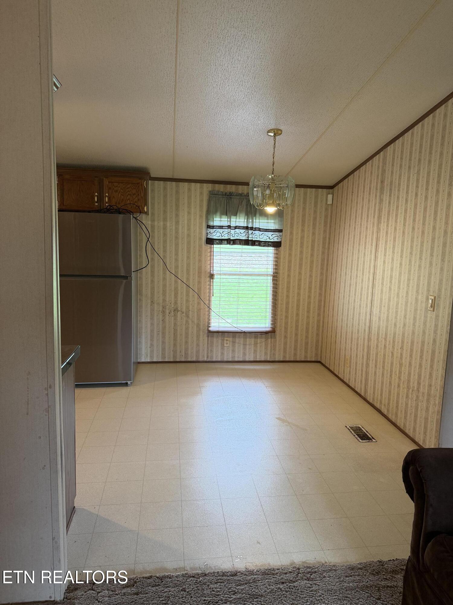 1529 Creamery Street White Pine TN 37890