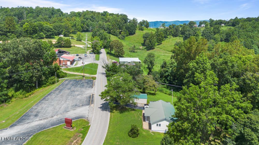 2473 Long Hollow Road Lafollette TN 37766