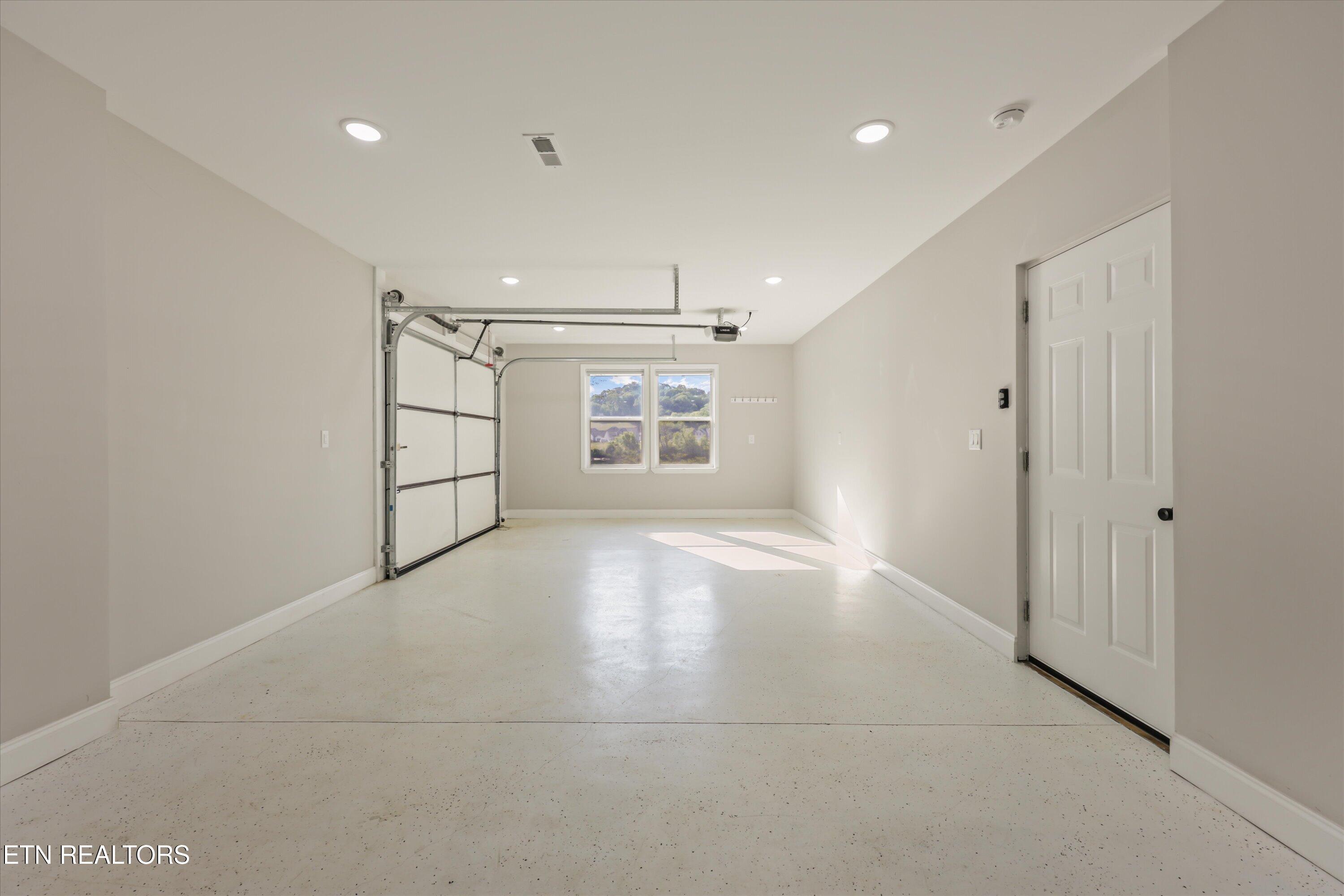 9712 Tranquility Lane Kodak TN 37764