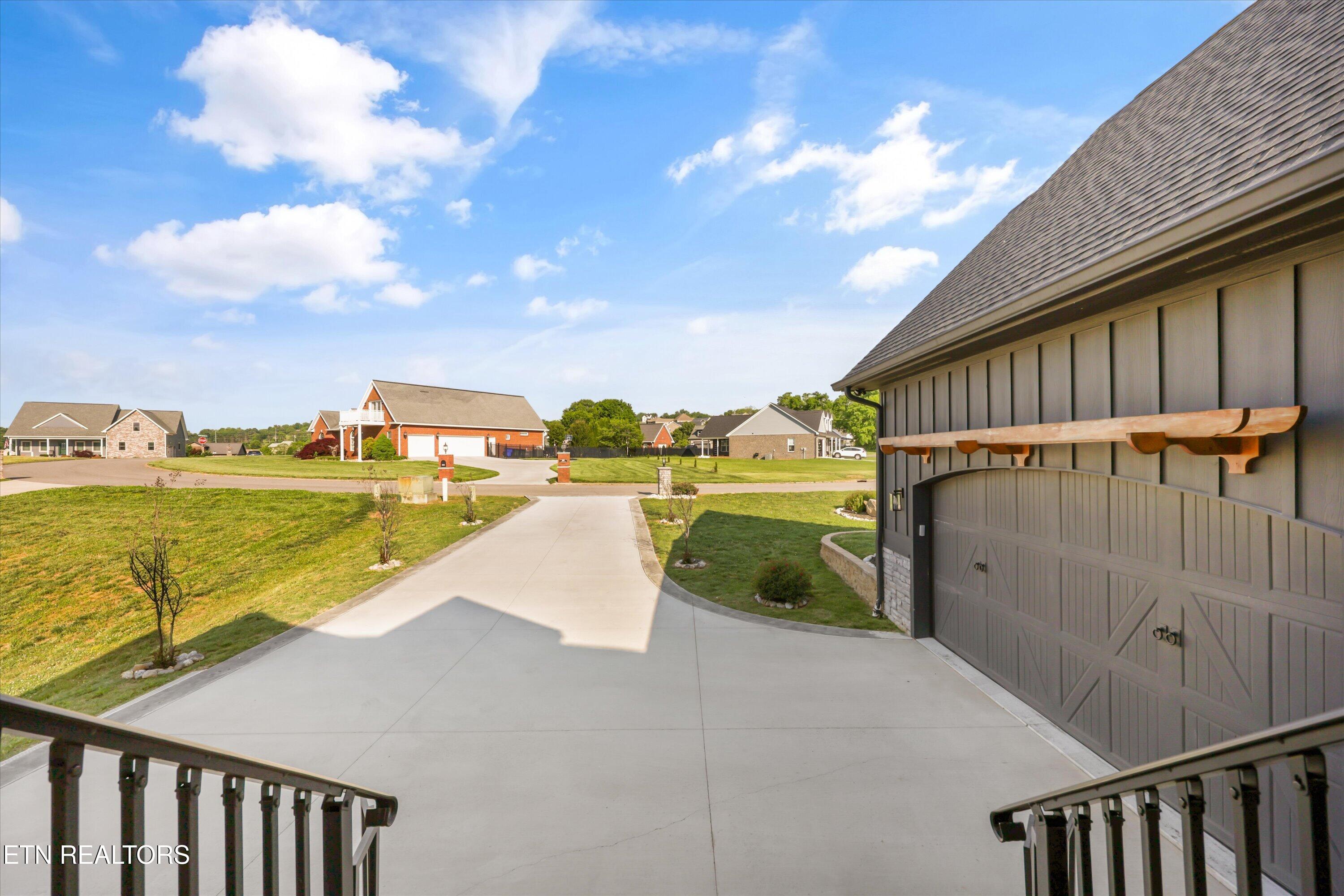 9712 Tranquility Lane Kodak TN 37764