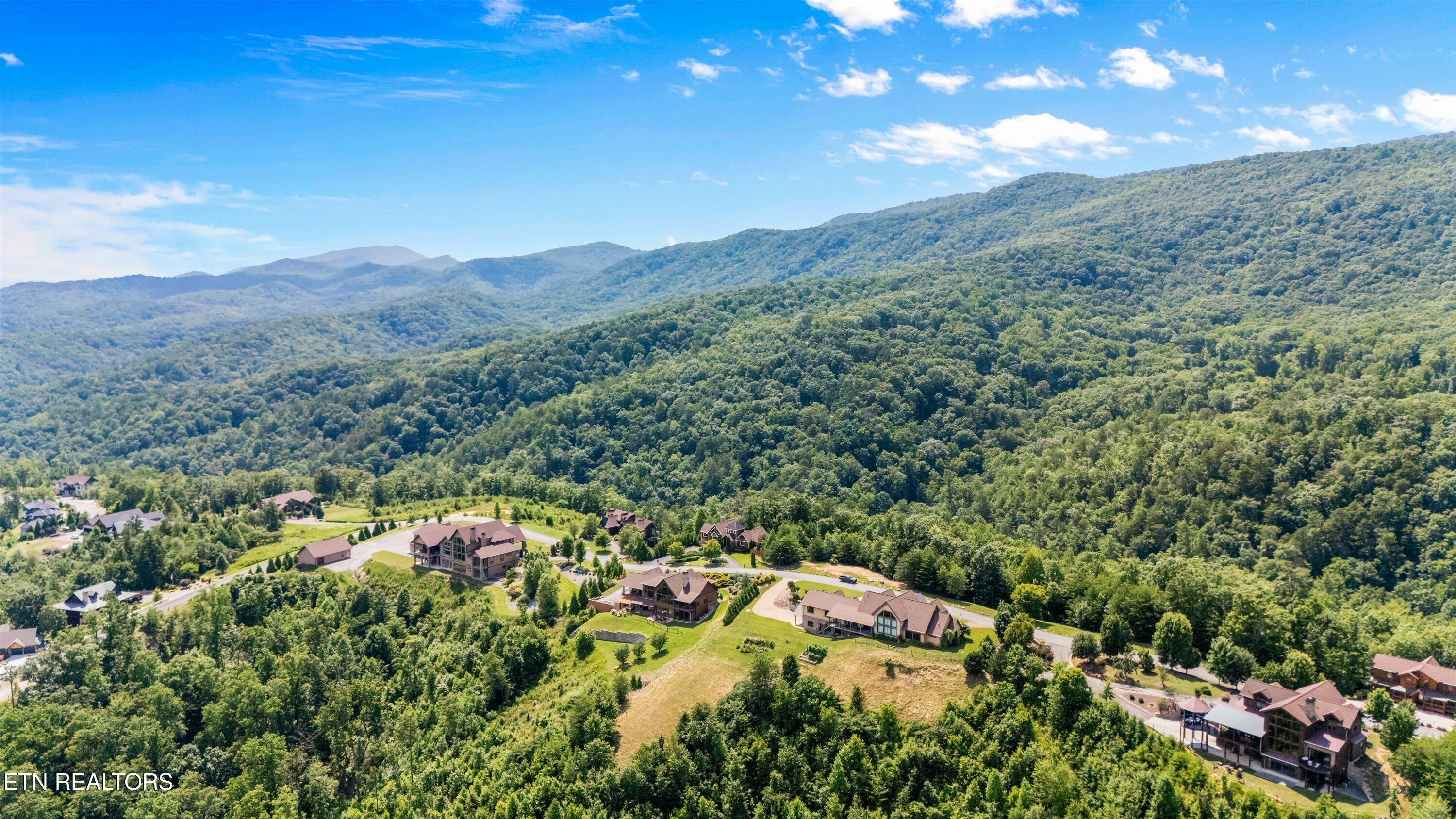 3034 Smoky Bluff Trail Sevierville TN 37862