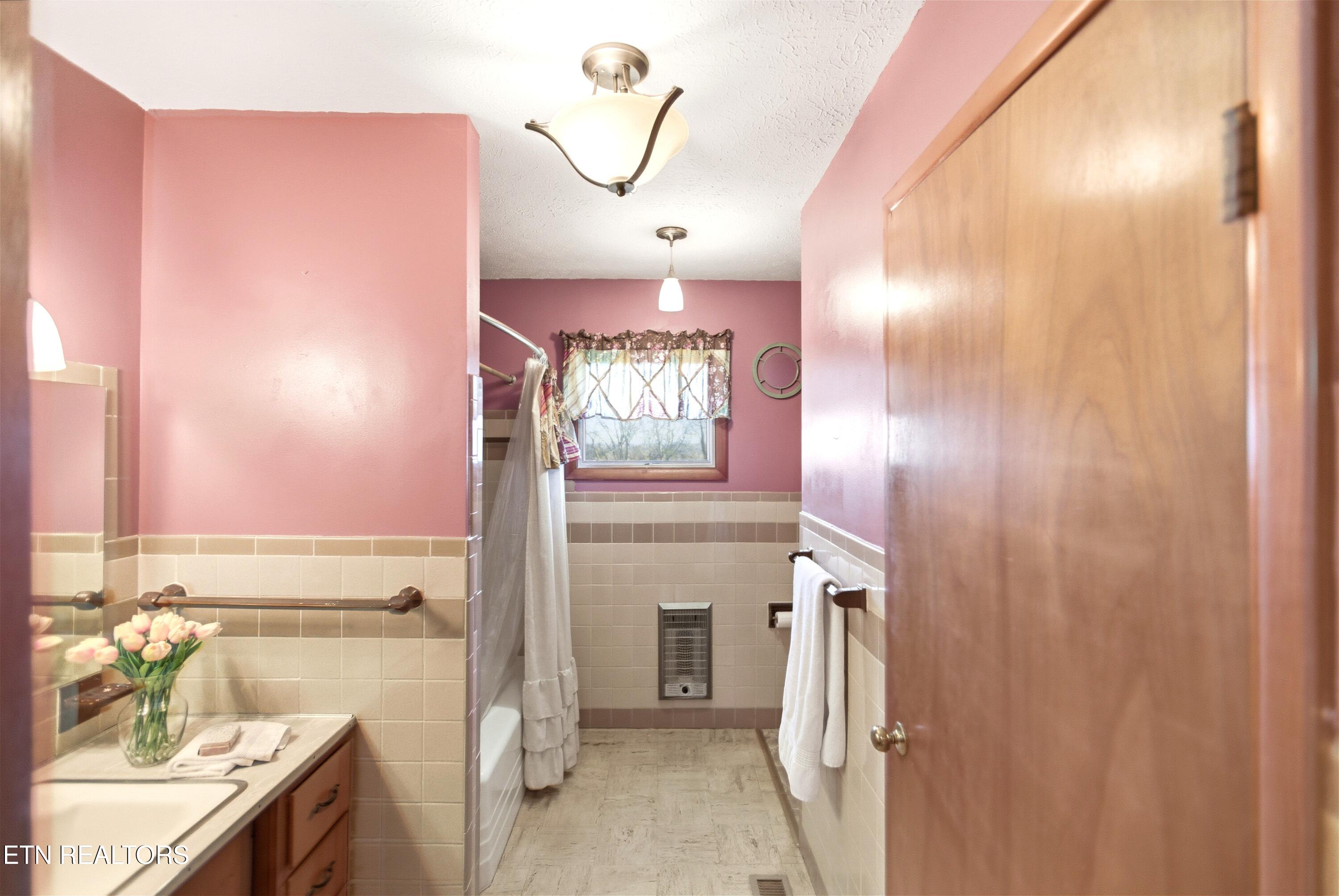 3236 Niles Ferry Road Vonore TN 37885