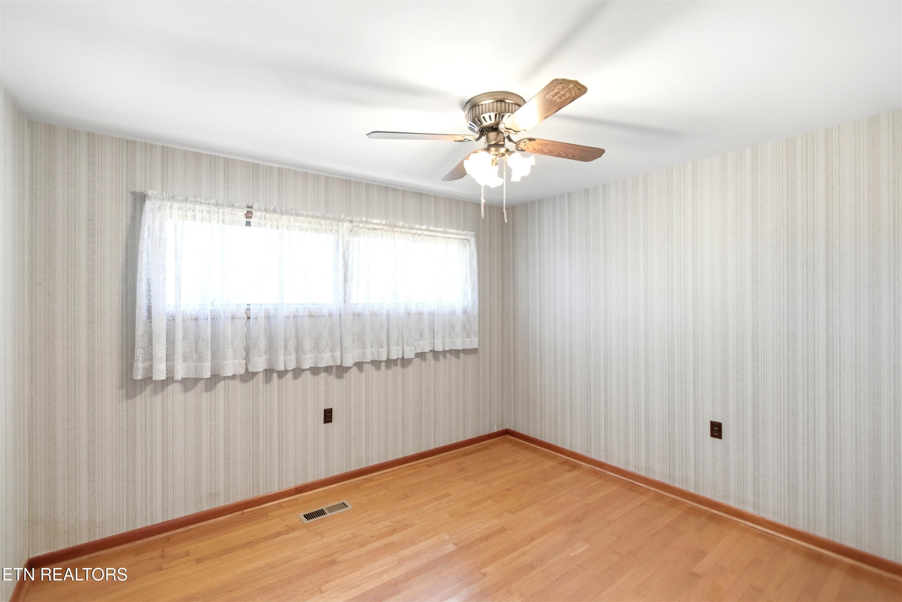 3236 Niles Ferry Road Vonore TN 37885
